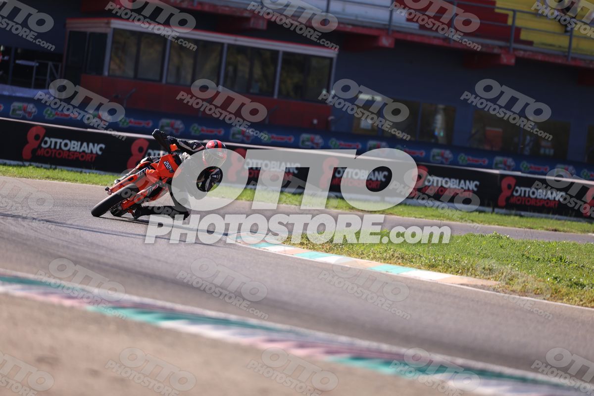 SUPERMOTO 224 · JD9A5335