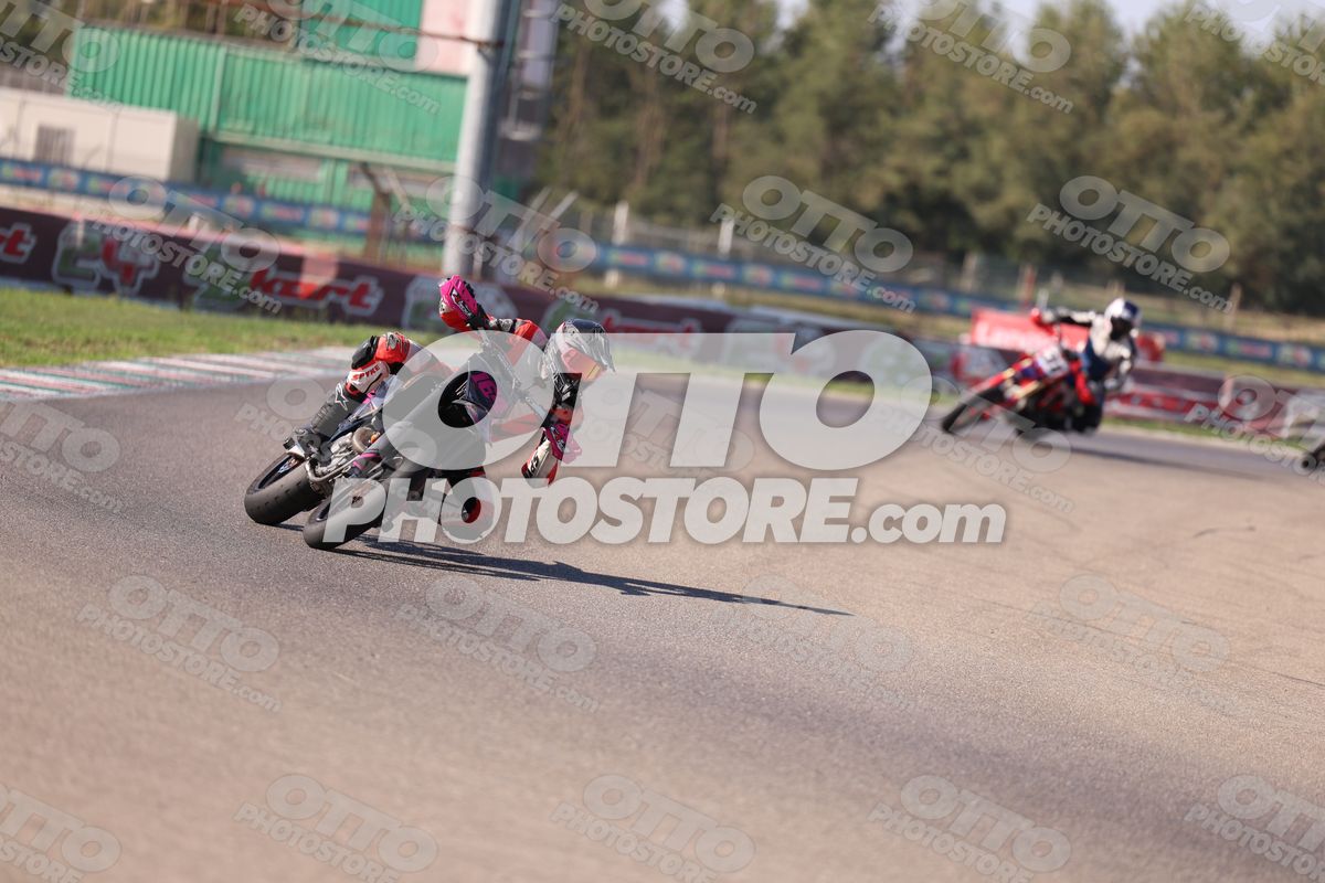 SUPERMOTO 164 · JD9A5390