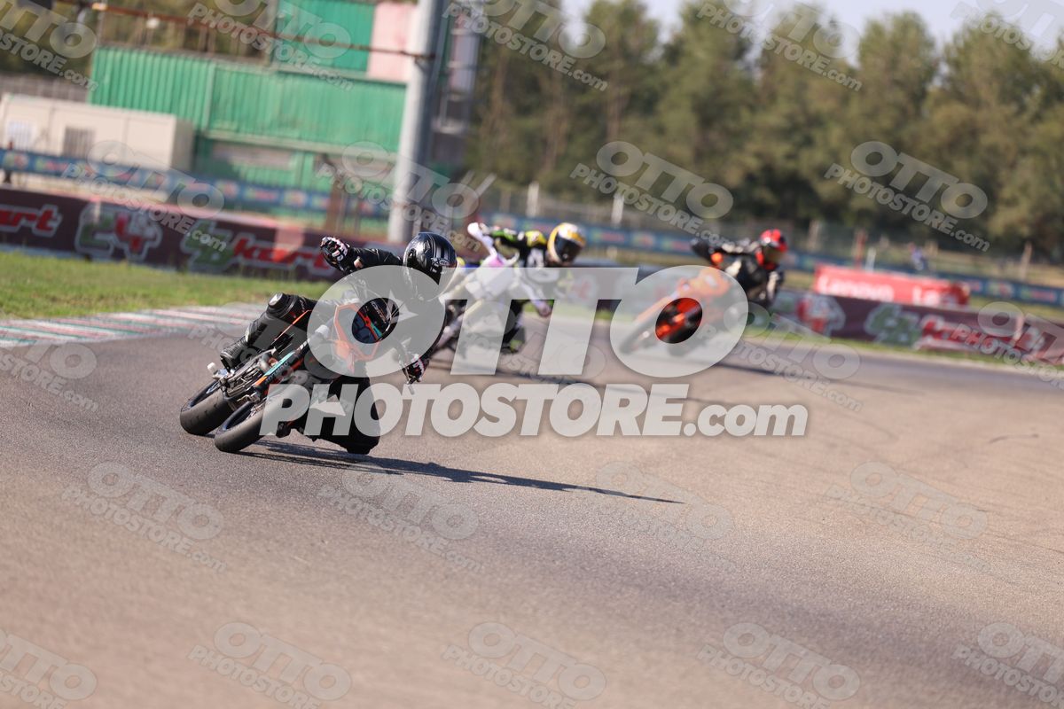 SUPERMOTO 69 · JD9A5406