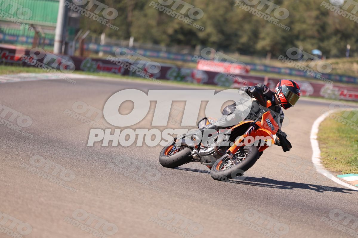 SUPERMOTO 224 · JD9A5410