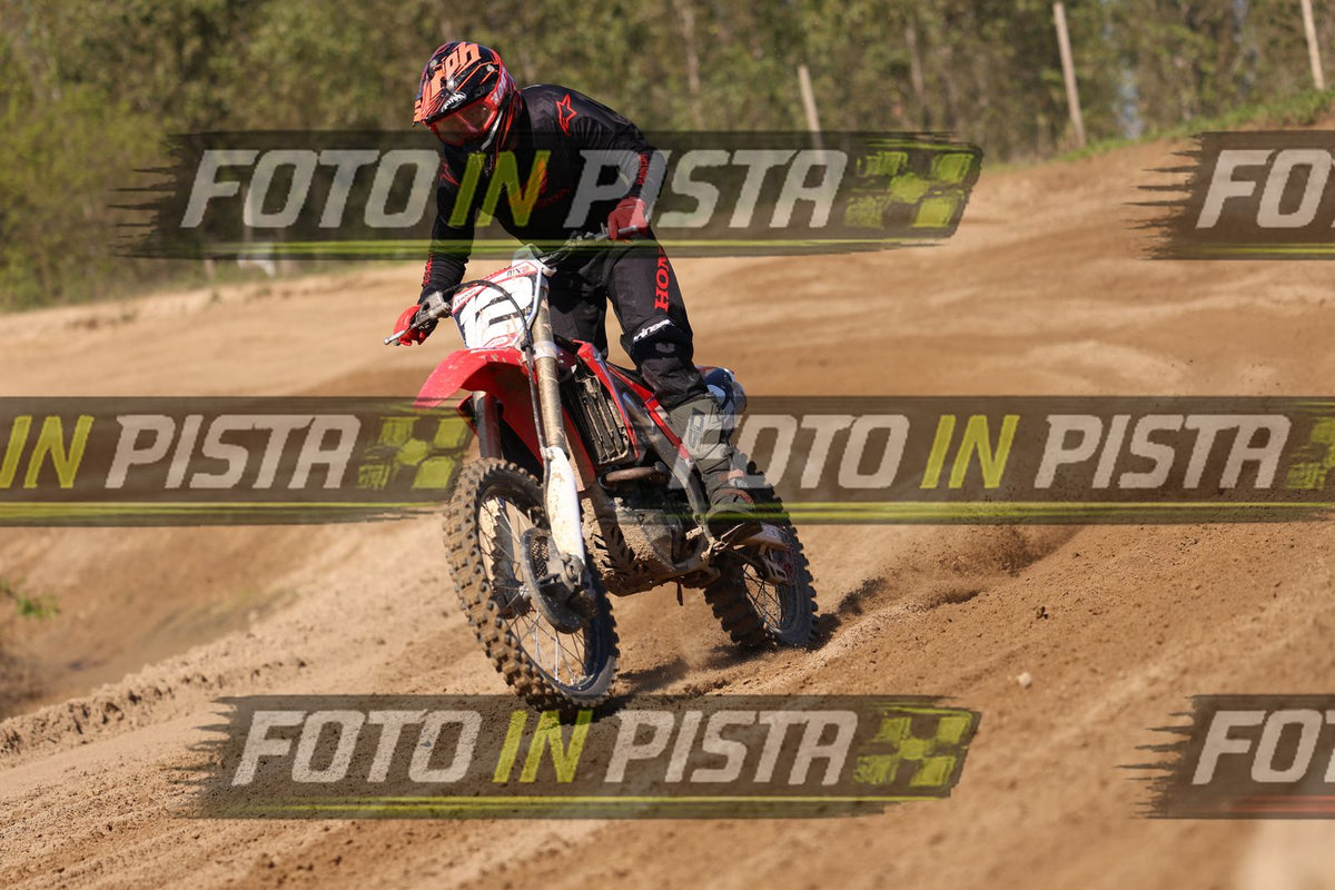RUSSEL · JD9A5501