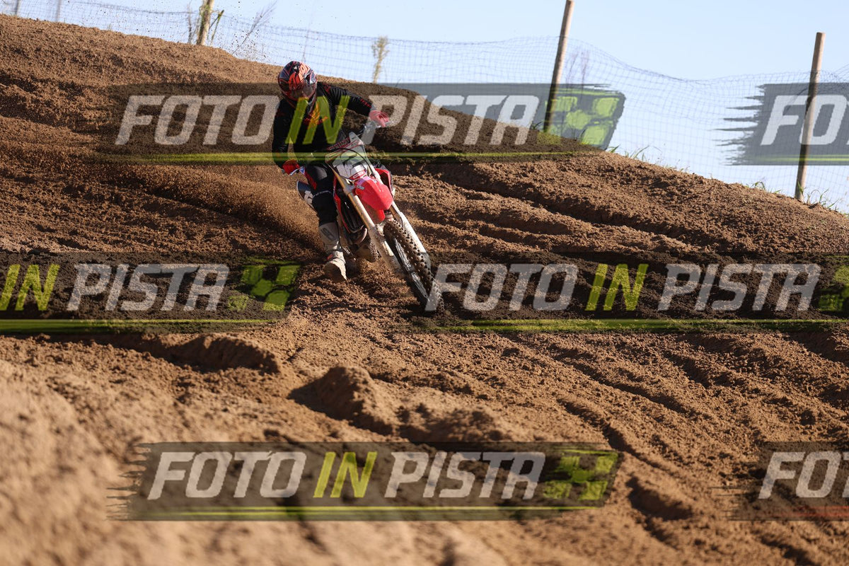 RUSSEL · JD9A5765