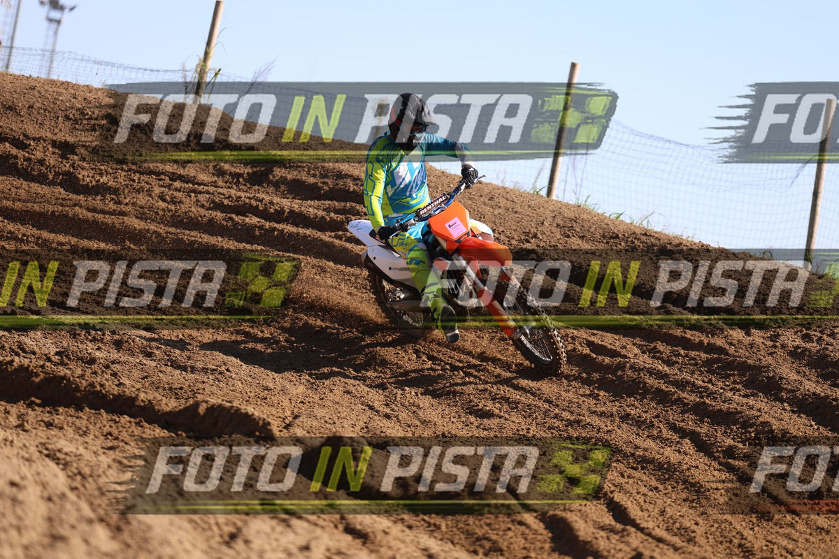 KTM - orange white - yellow skyblue suite · JD9A5787