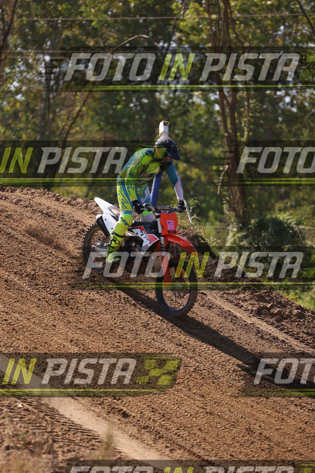 KTM - orange white - yellow skyblue suite · JD9A5871