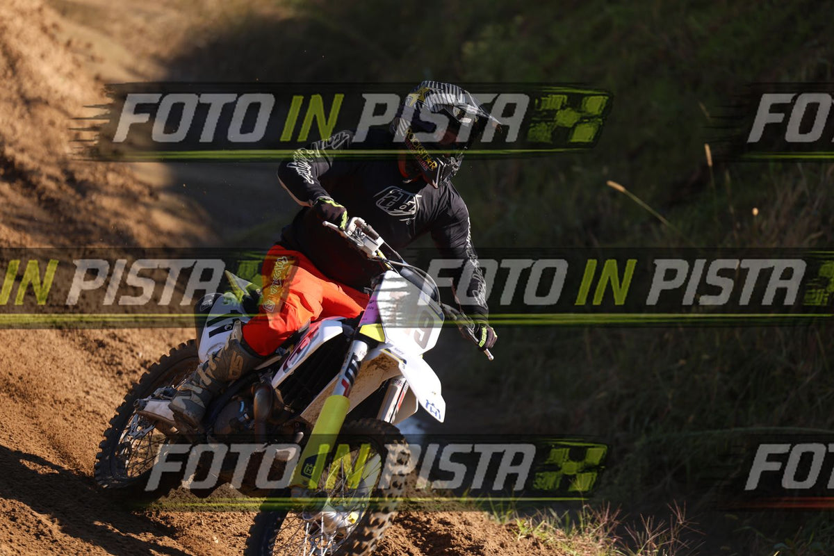 119 · JD9A6063