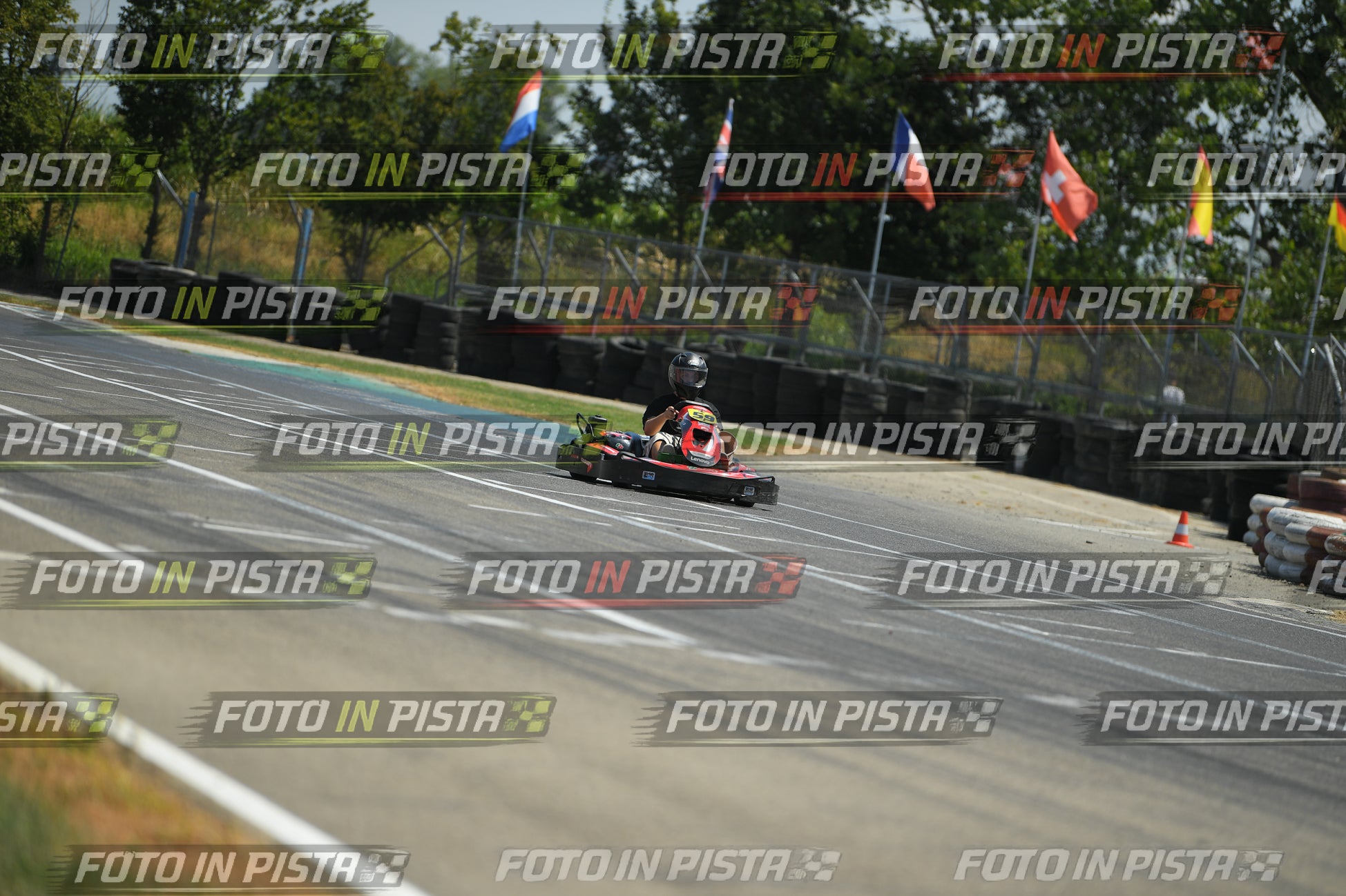 Foto KART.040726.GRUPPOA320
