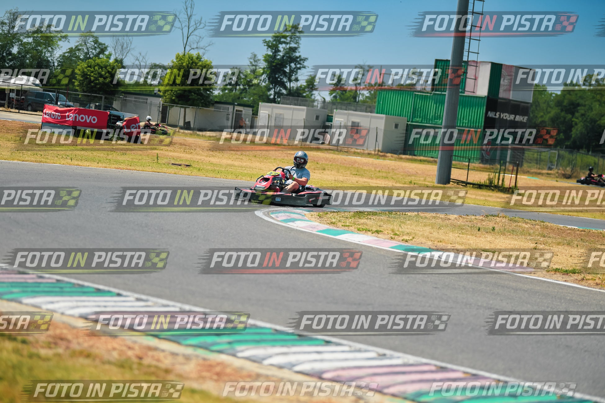 Foto KART.040726.GRUPPOA80