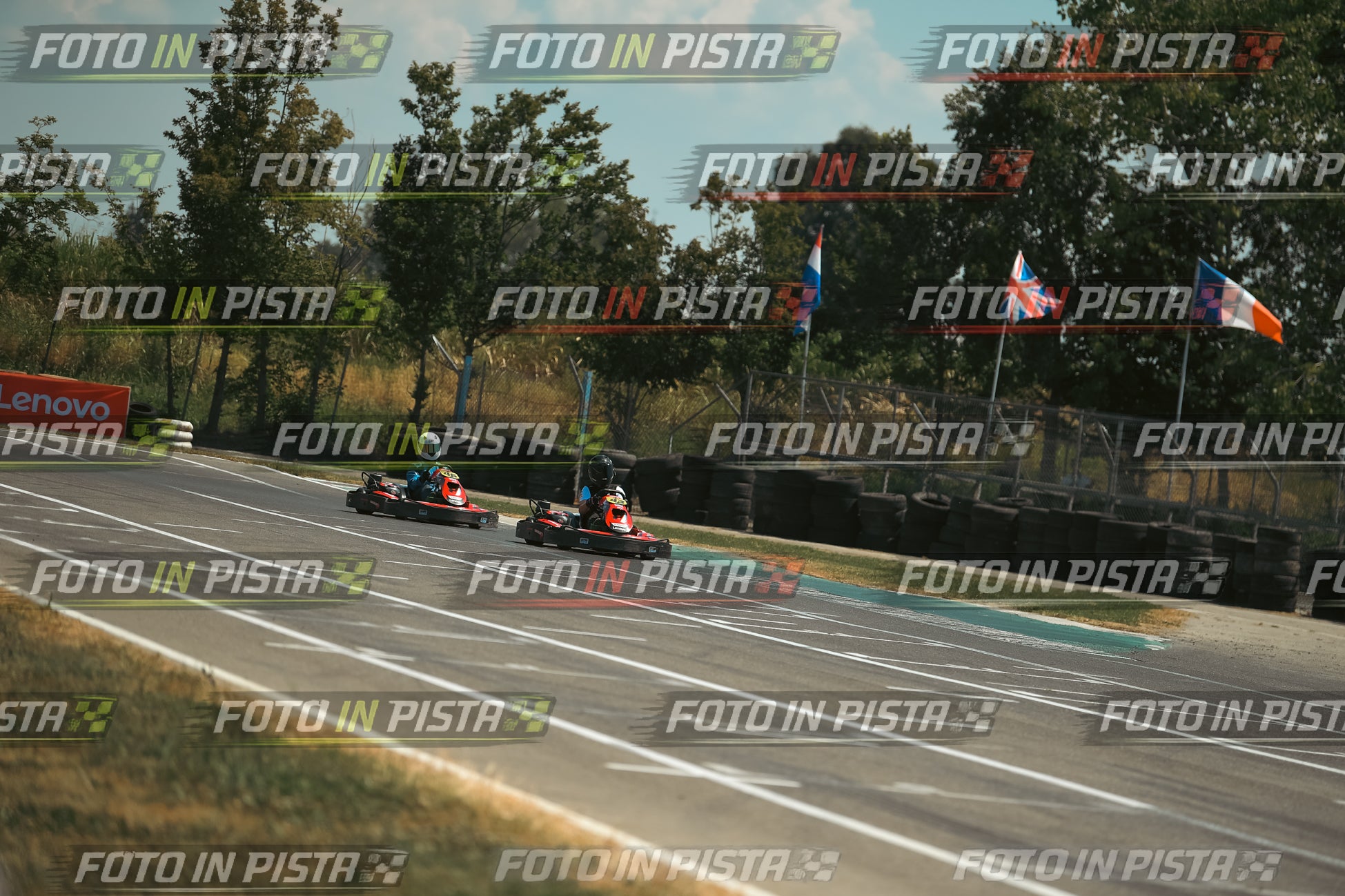 Foto KART.040726.GRUPPOB108