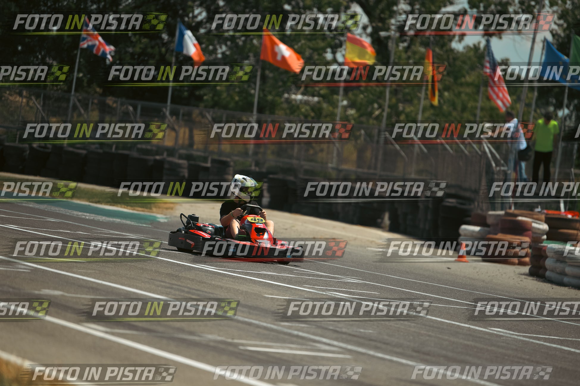 Foto KART.040726.GRUPPOB157