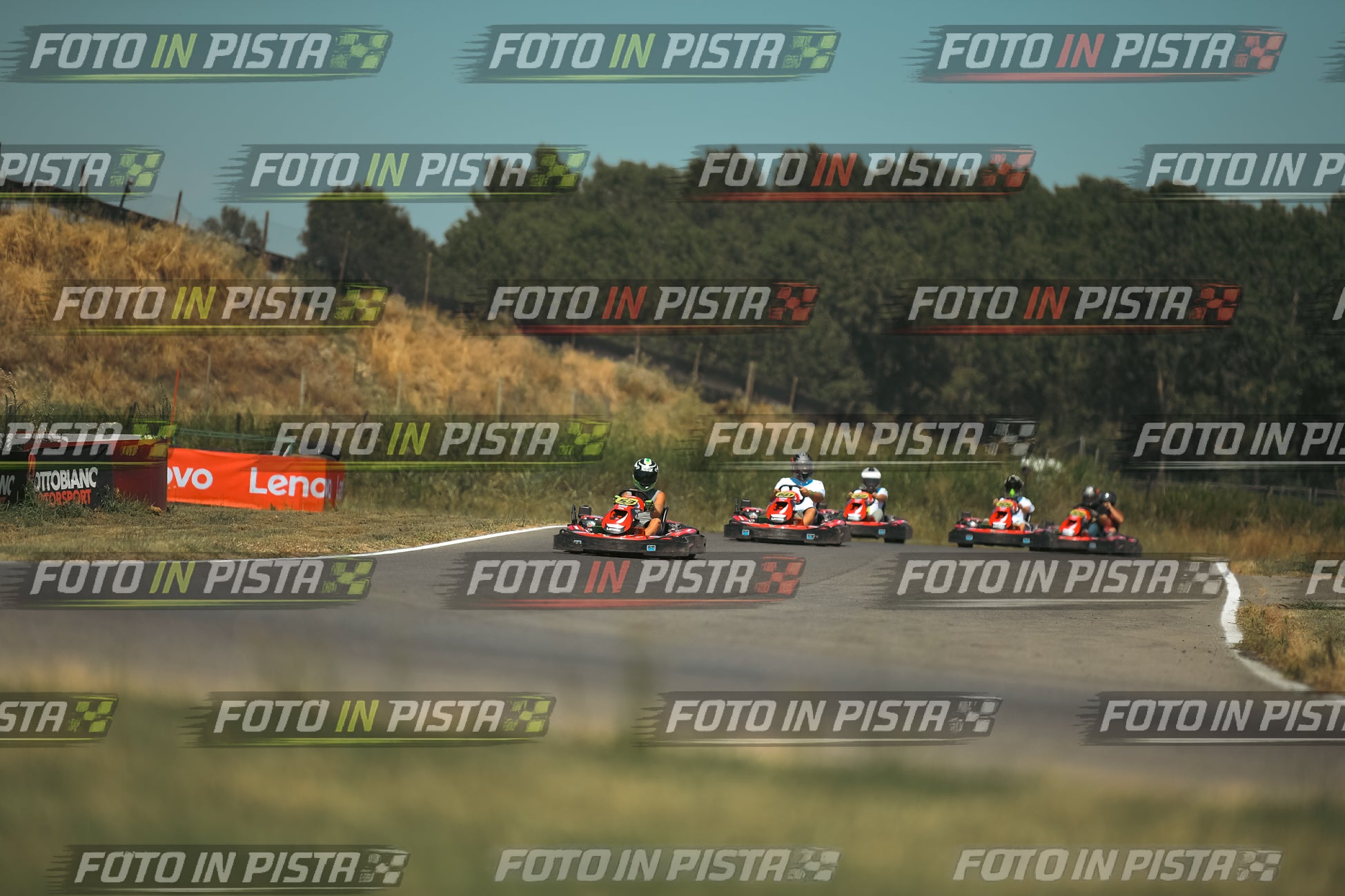 Foto KART.040726.GRUPPOB210