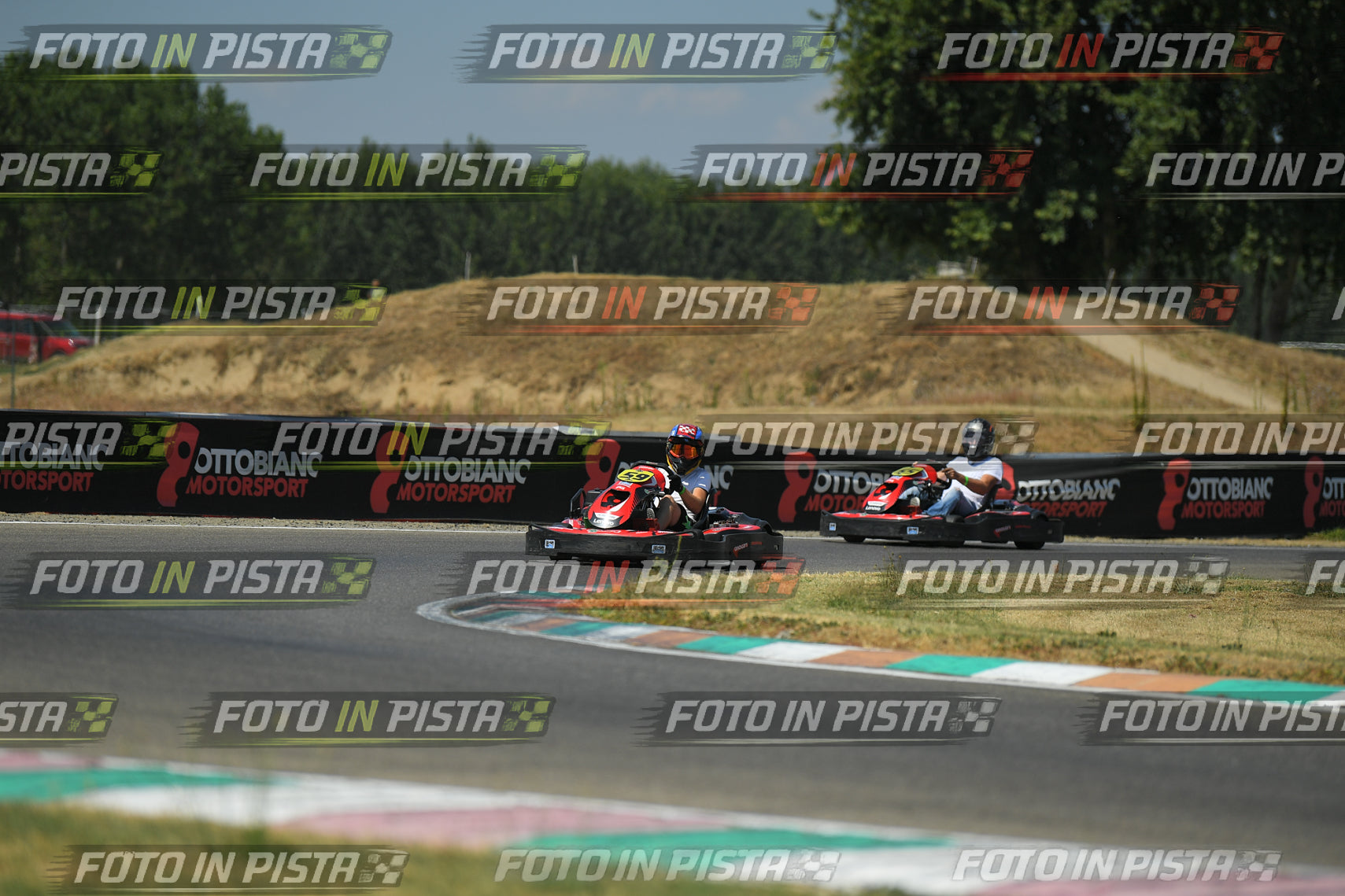 Foto KART.040726.GRUPPOC102