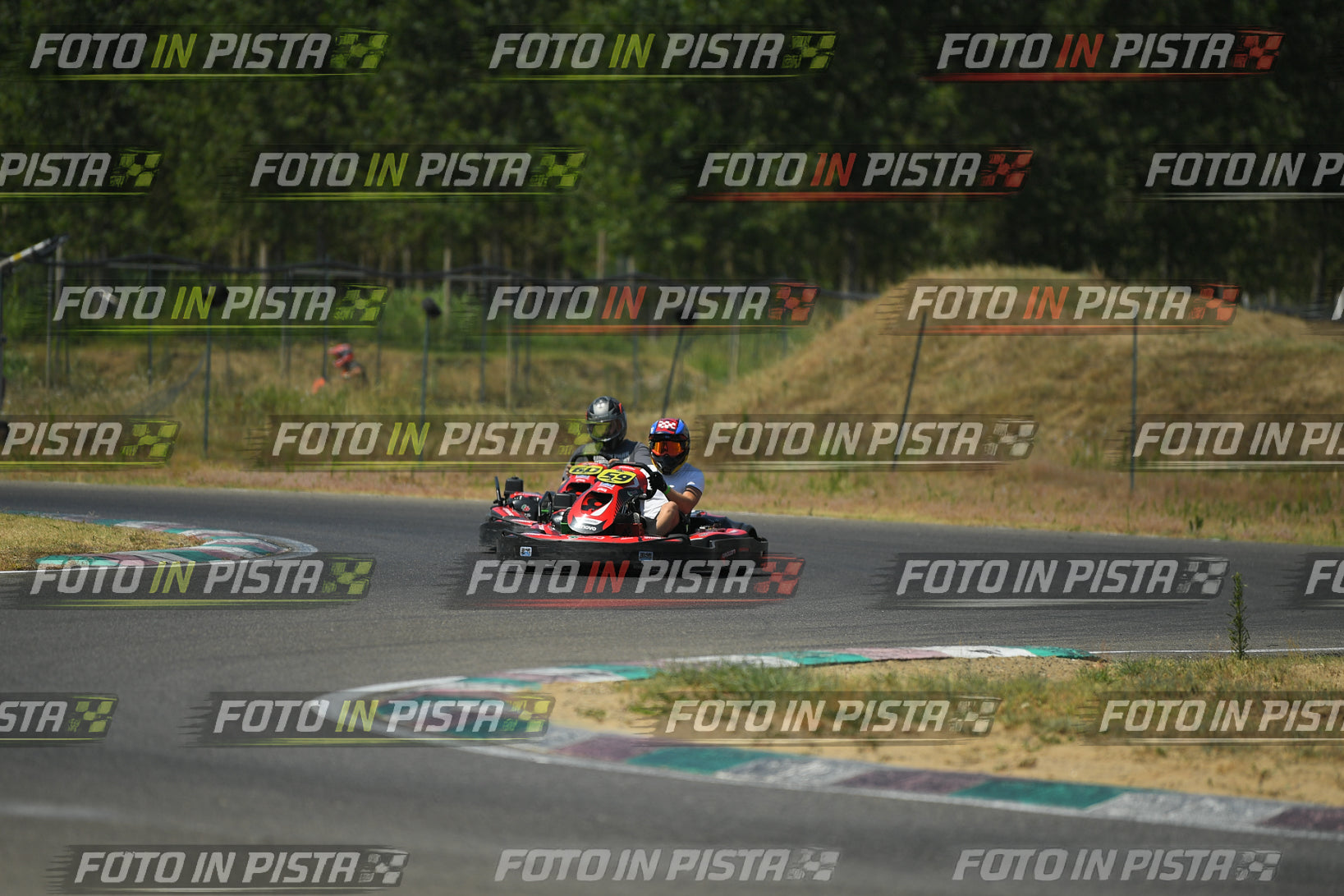 Foto KART.040726.GRUPPOC218
