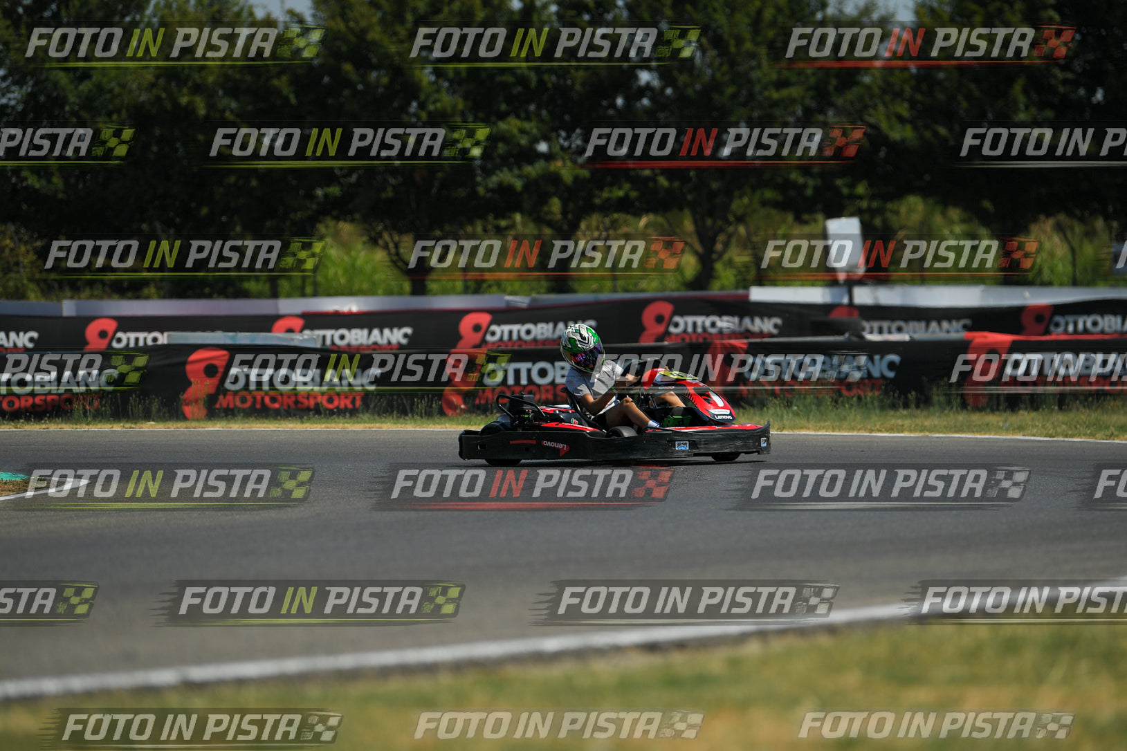Foto KART.040726.GRUPPOC250