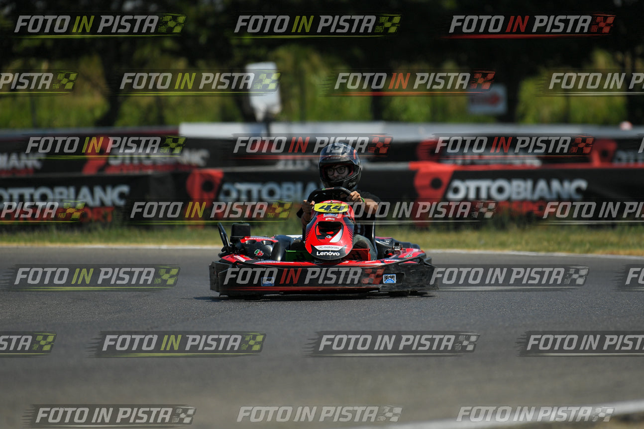 Foto KART.040726.GRUPPOC323