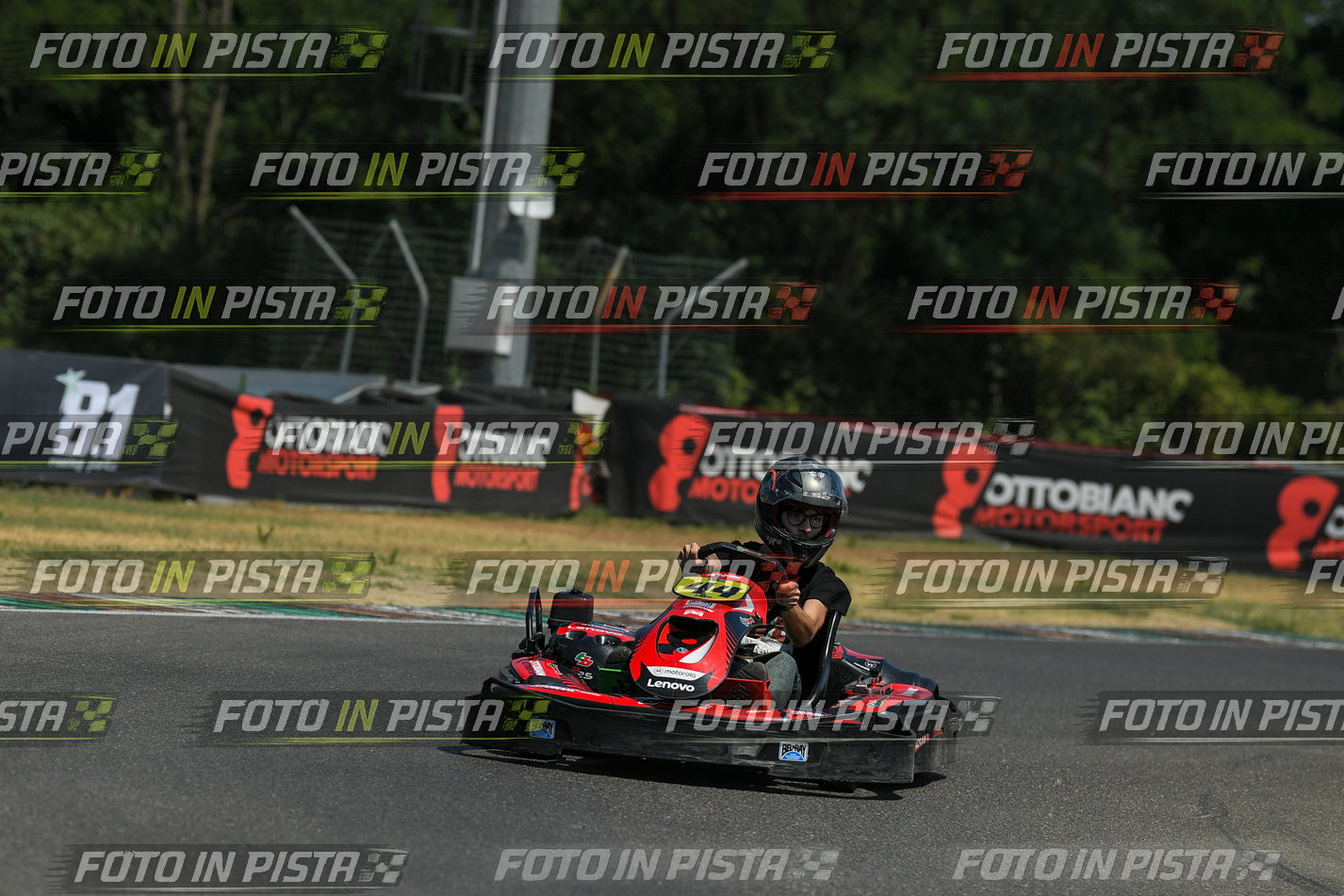 Foto KART.040726.GRUPPOC418