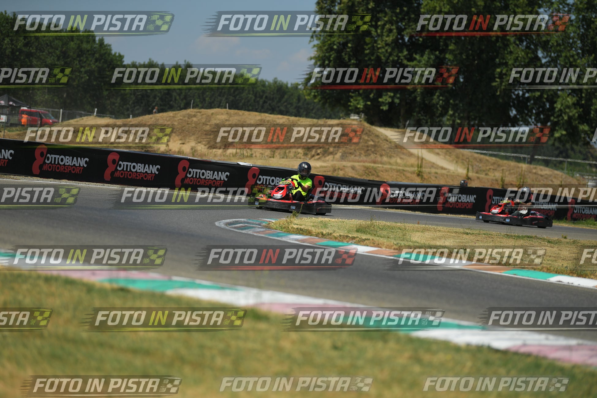 Foto KART.040726.GRUPPOC74
