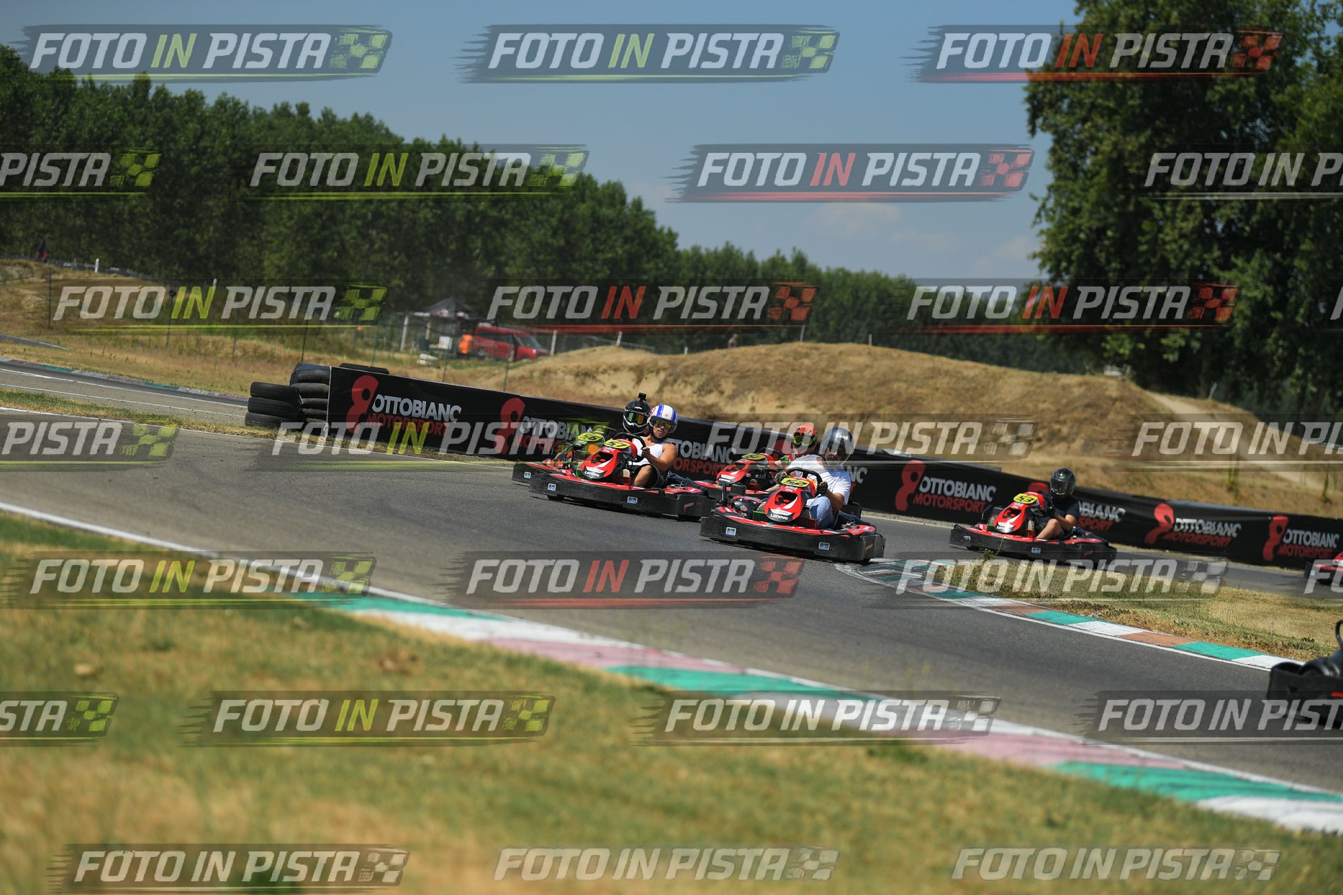 Foto KART.040726.GRUPPOC80