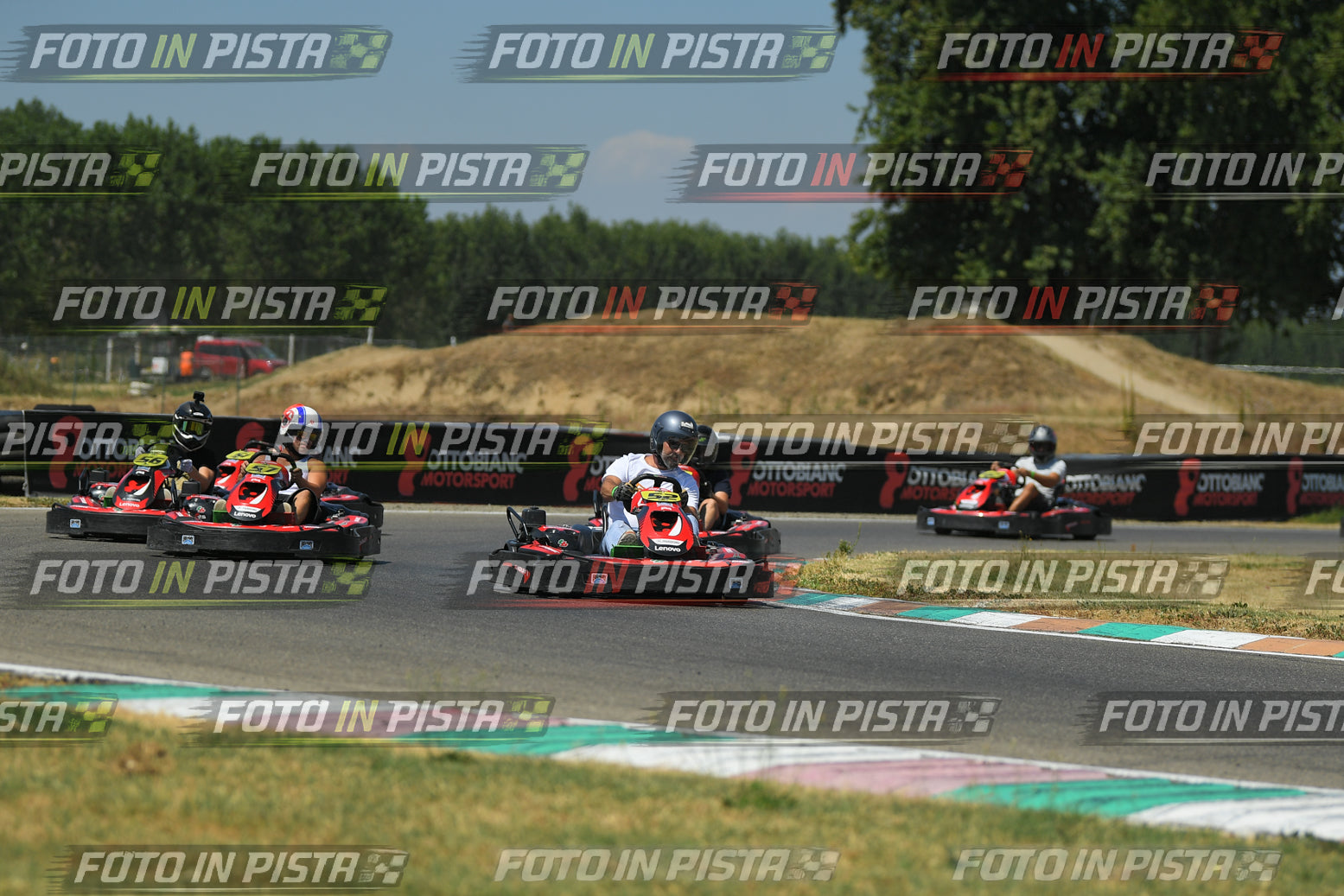 Foto KART.040726.GRUPPOC83