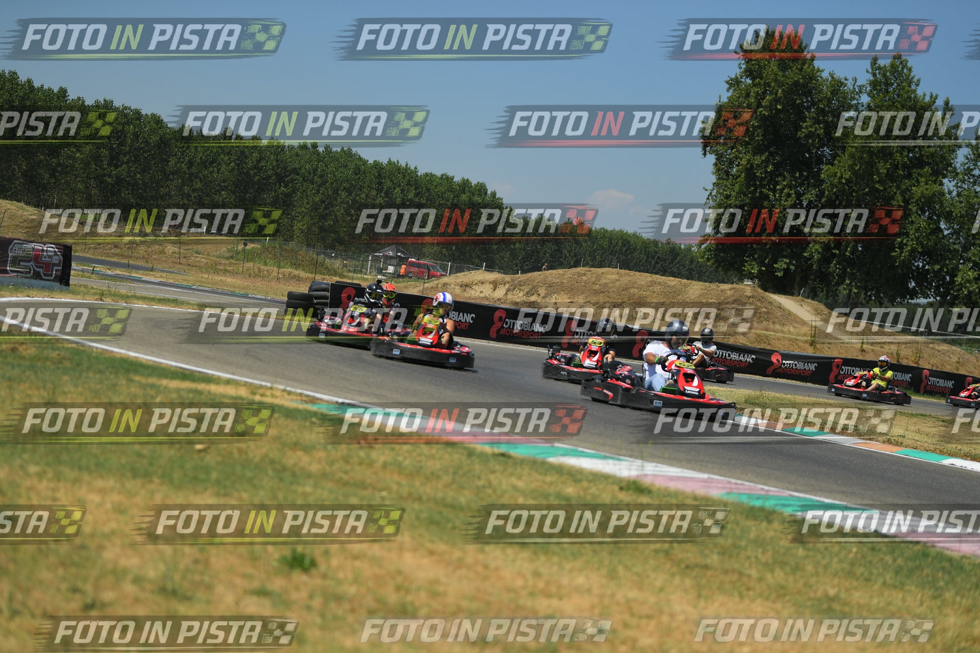 Foto KART.040726.GRUPPOC86