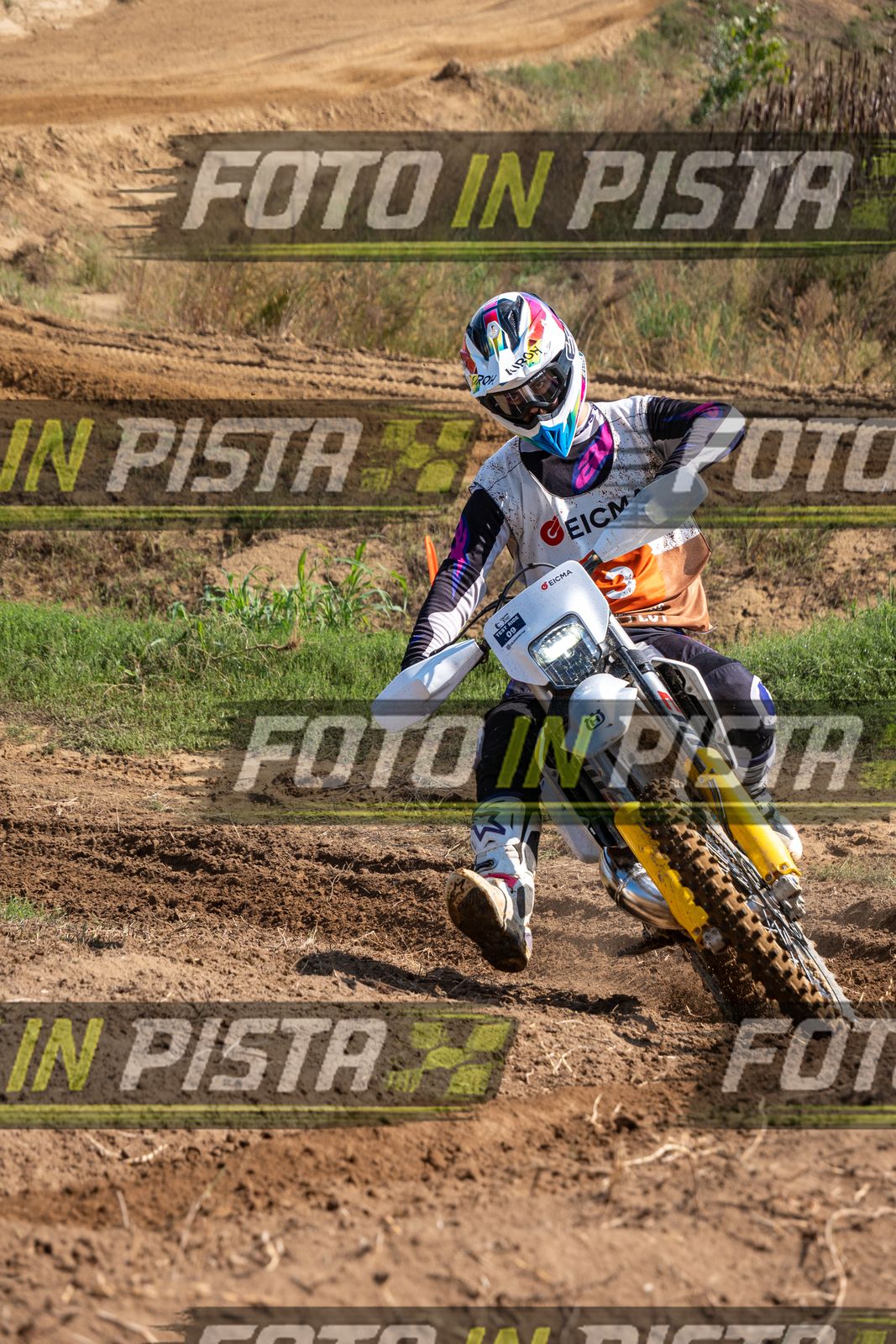 EICMA 19-09 14:00-15:00 · LAL00102