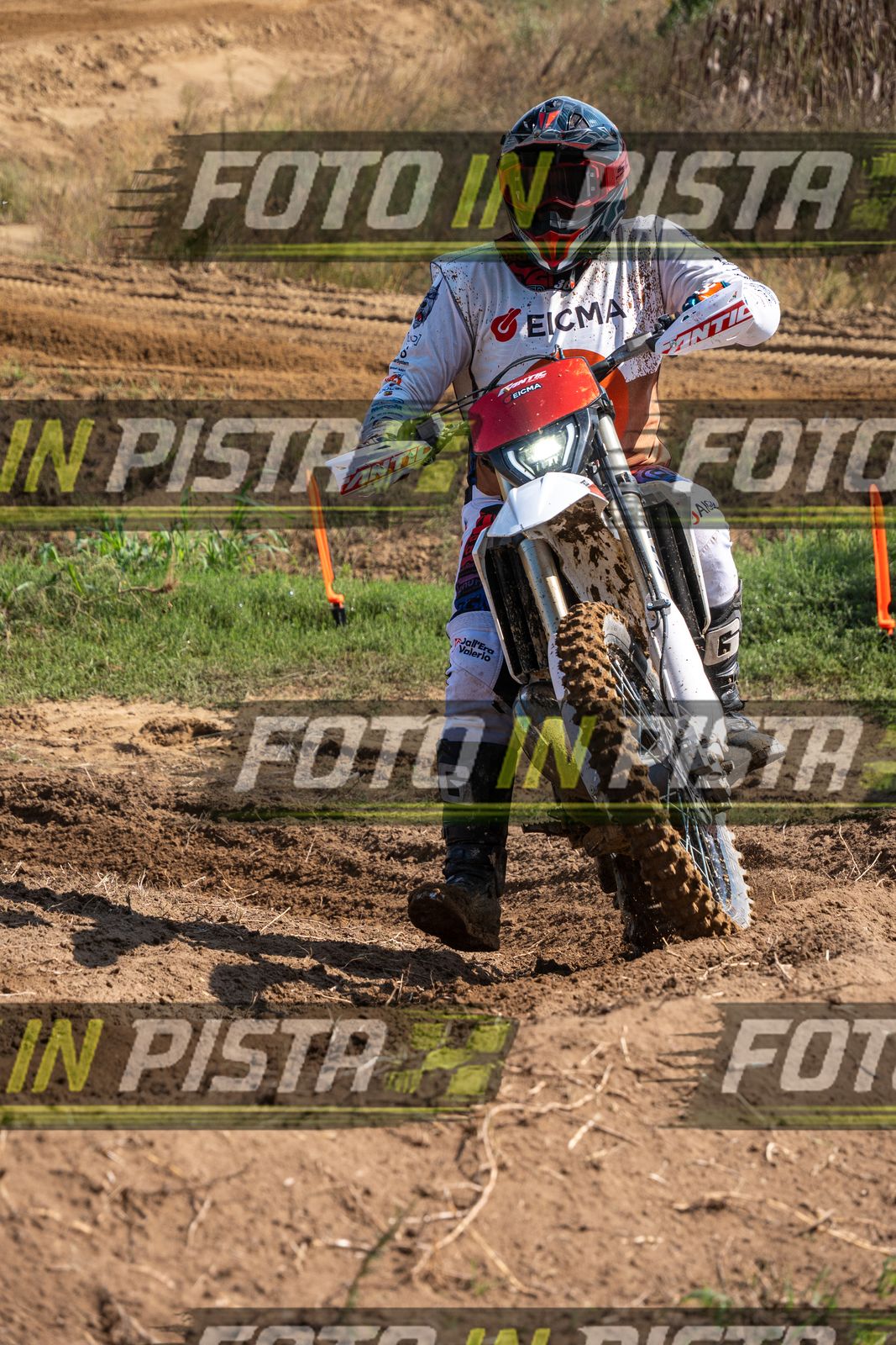 EICMA 19-09 14:00-15:00 · LAL00108