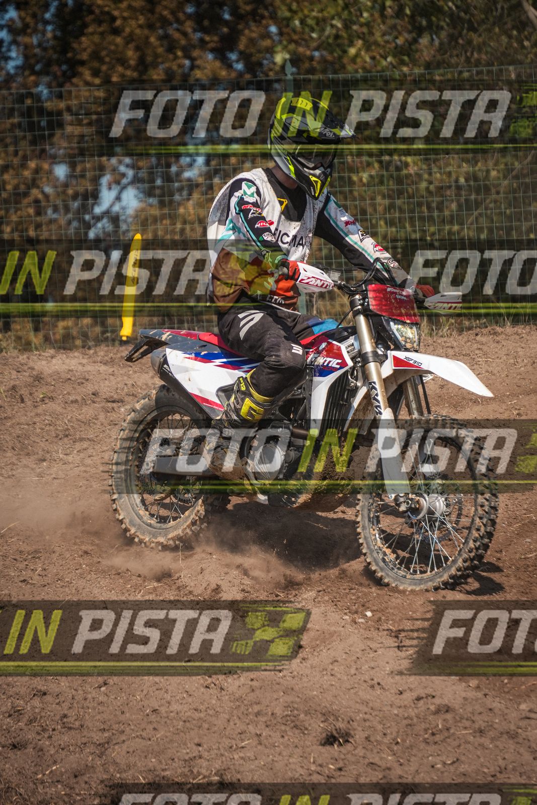 EICMA 19-09 14:00-15:00 · LAL00176