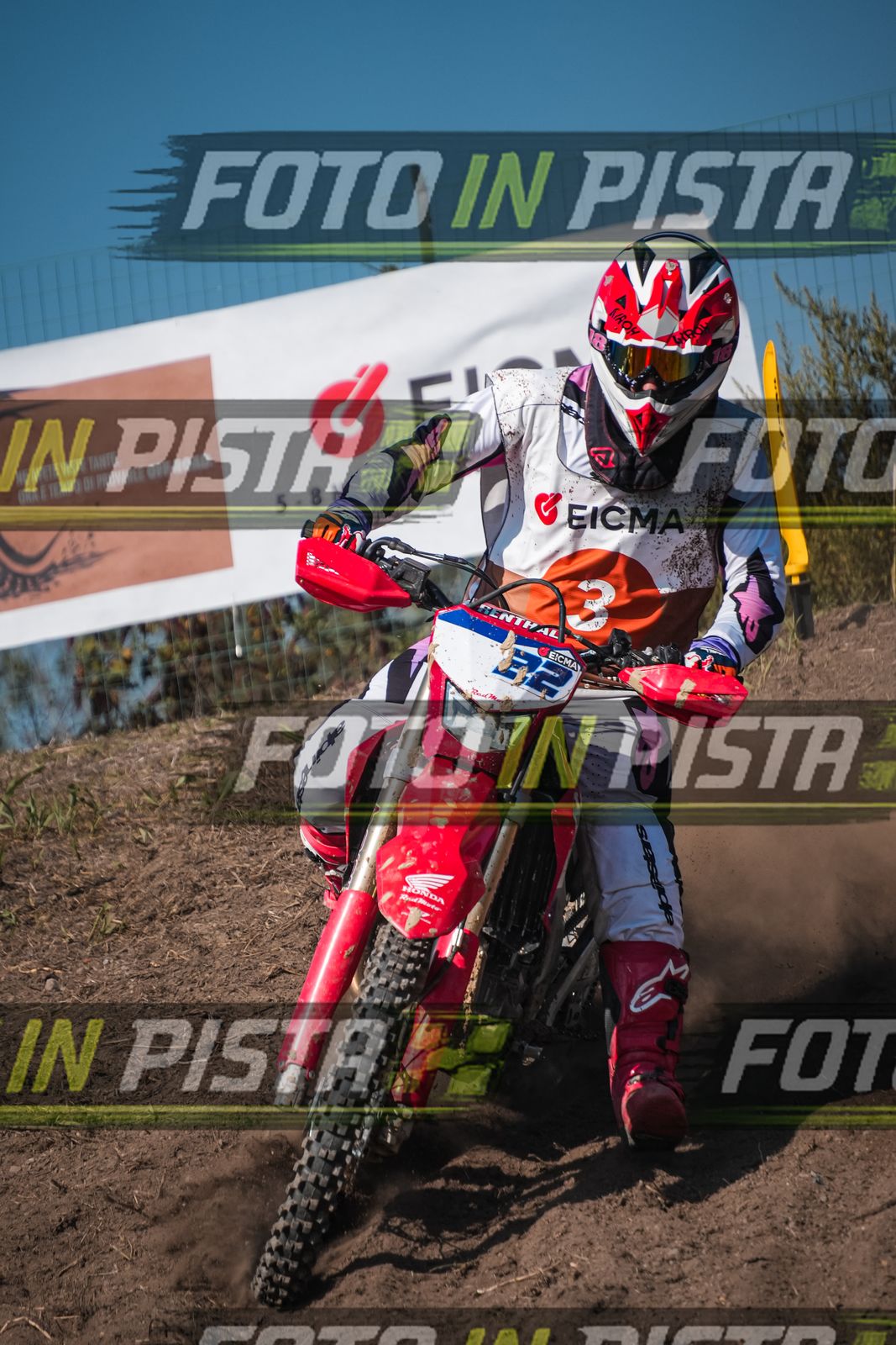 EICMA 19-09 15:00-16:00 · LAL00260