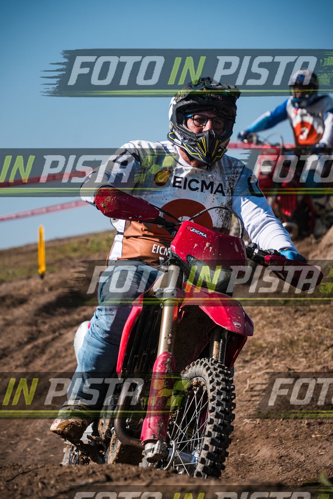 EICMA 19-09 15:00-16:00 · LAL00313