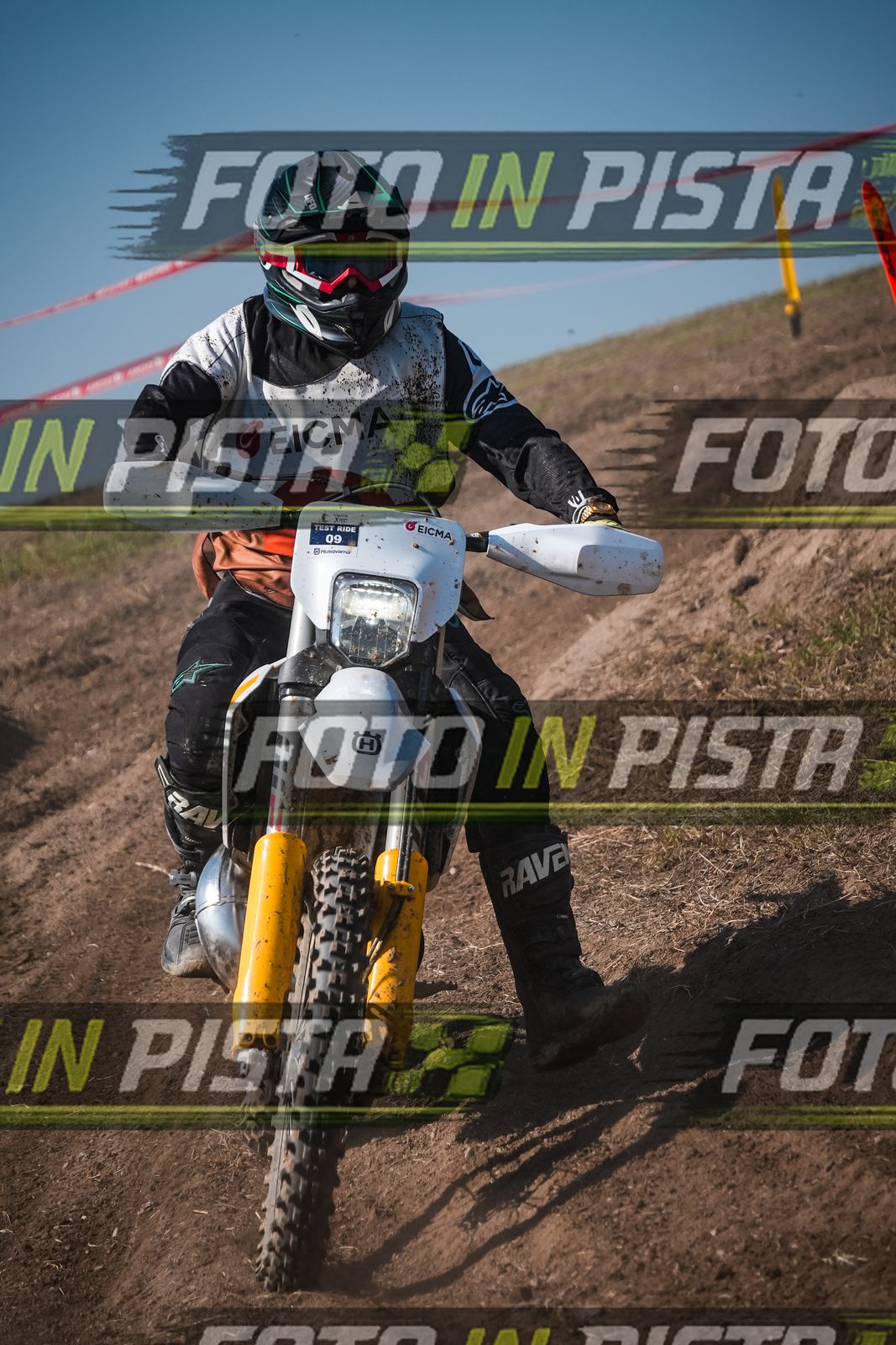 EICMA 19-09 15:00-16:00 · LAL00355