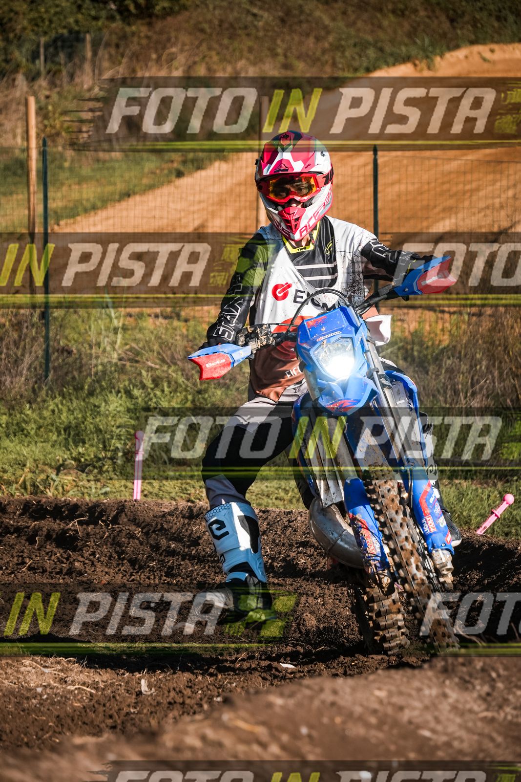 EICMA 19-09 17:00-18:00 · LAL00647