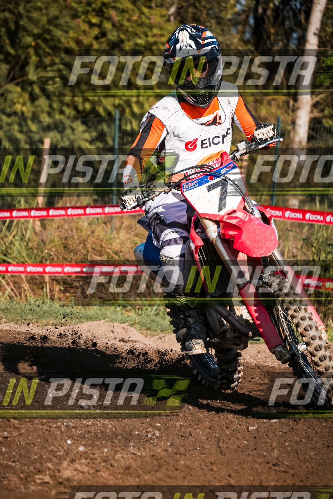 EICMA 19-09 17:00-18:00 · LAL00653