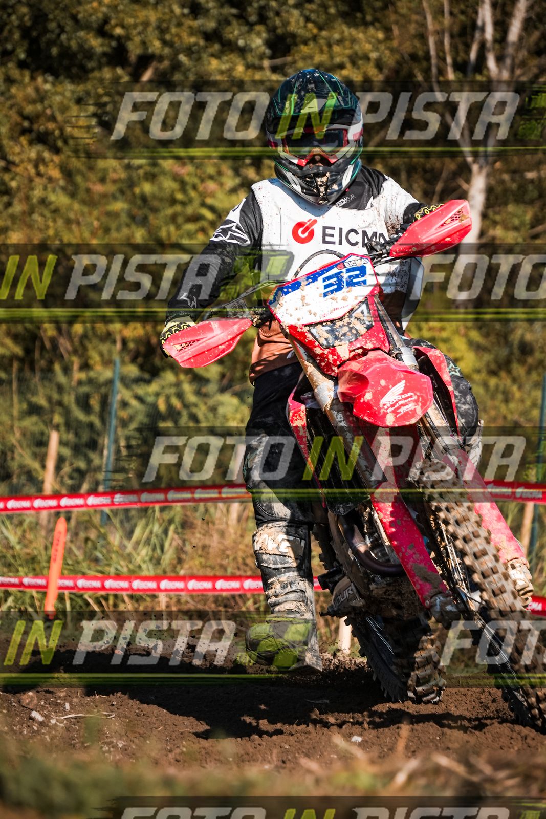 EICMA 19-09 17:00-18:00 · LAL00675