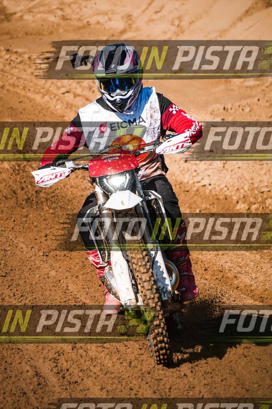 EICMA 19-09 17:00-18:00 · LAL00762