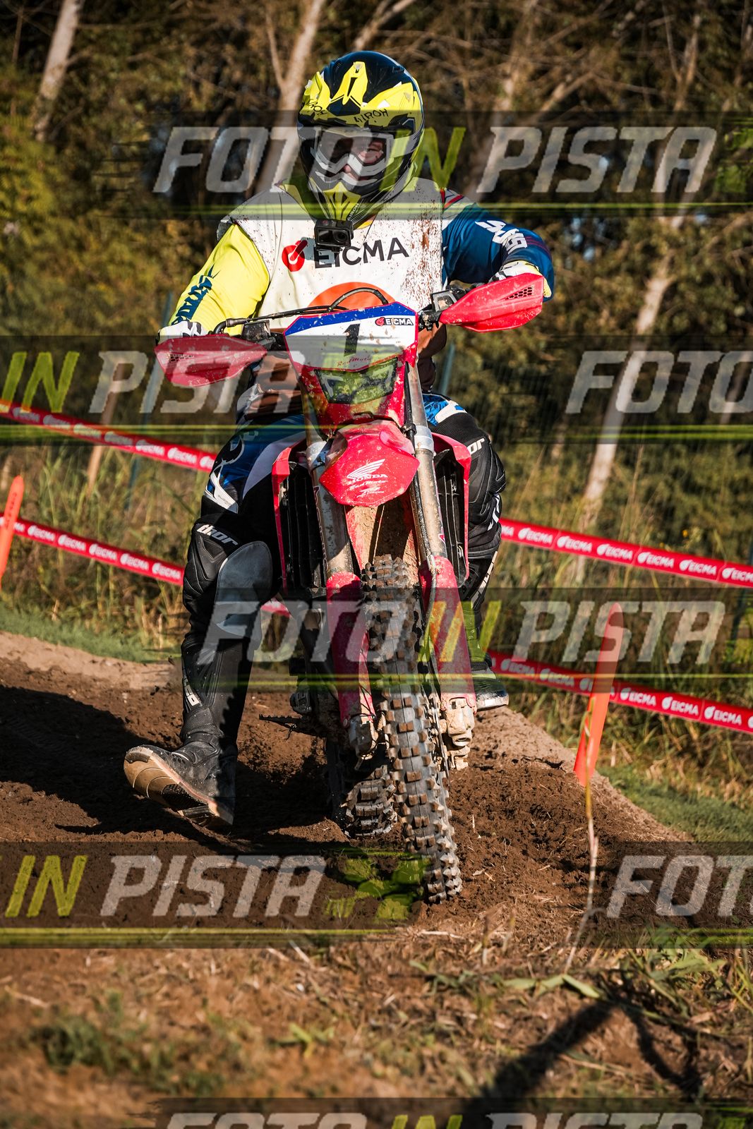 EICMA 19-09 17:00-18:00 · LAL00824
