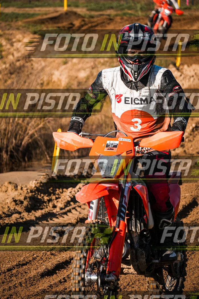 EICMA 19-09 17:00-18:00 · LAL00880