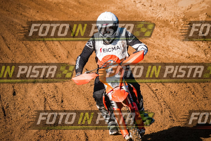 EICMA 19-09 17:00-18:00 · LAL00896