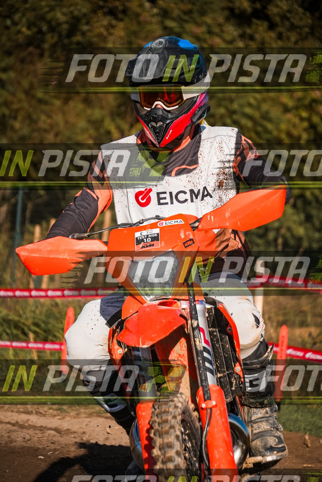 EICMA 19-09 17:00-18:00 · LAL00909
