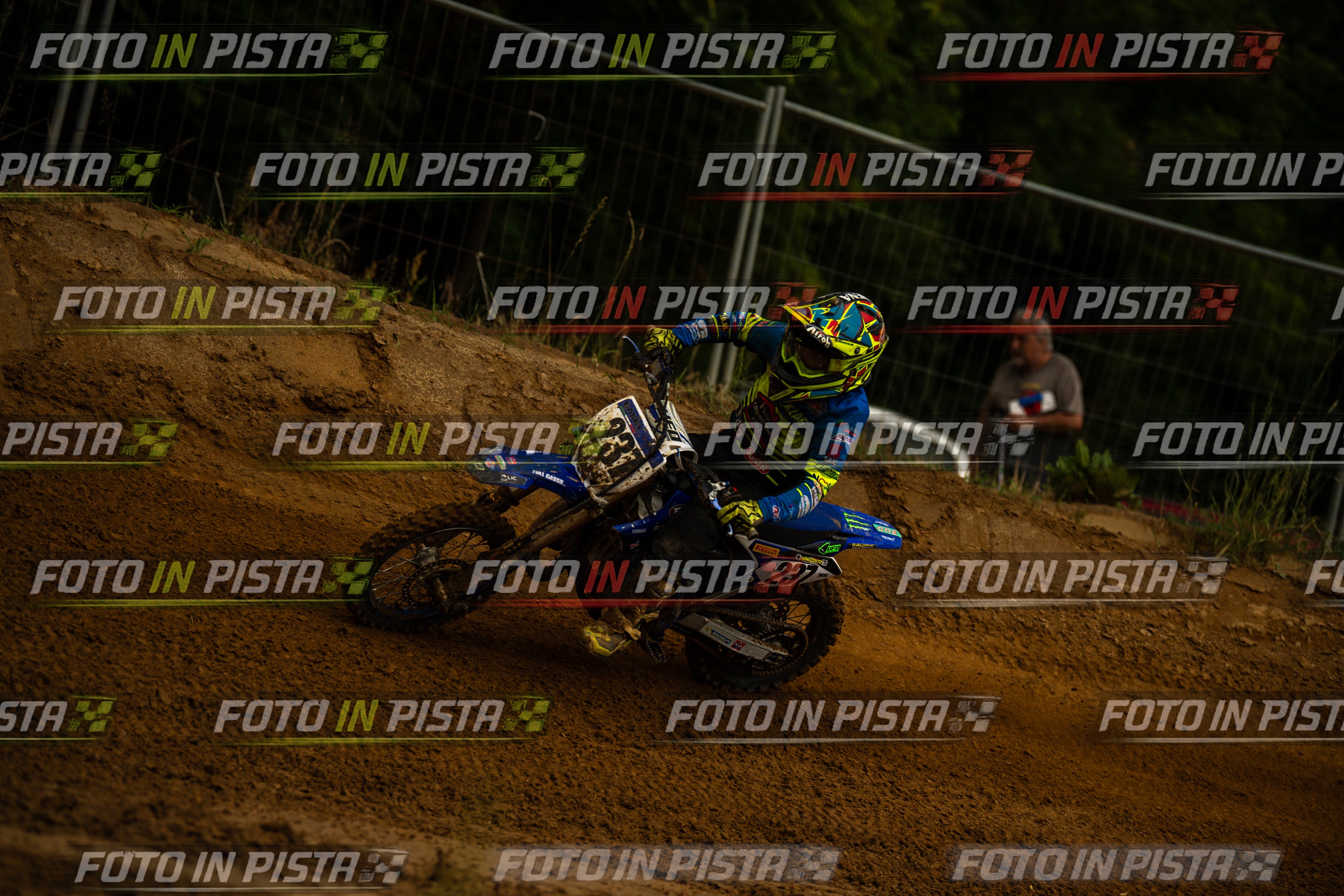 Scatto #128 - Pilota Moto 237 - MOTORNEXT.020626.MINICROSS65water