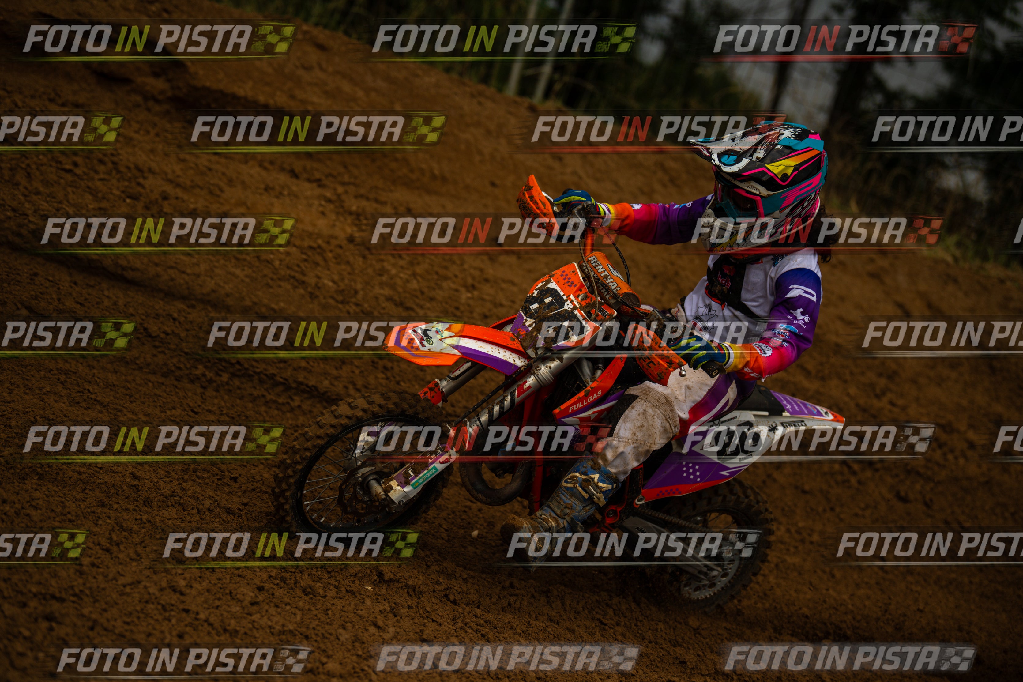 Scatto #141 - Pilota Moto 86 - MOTORNEXT.020626.MINICROSS65water