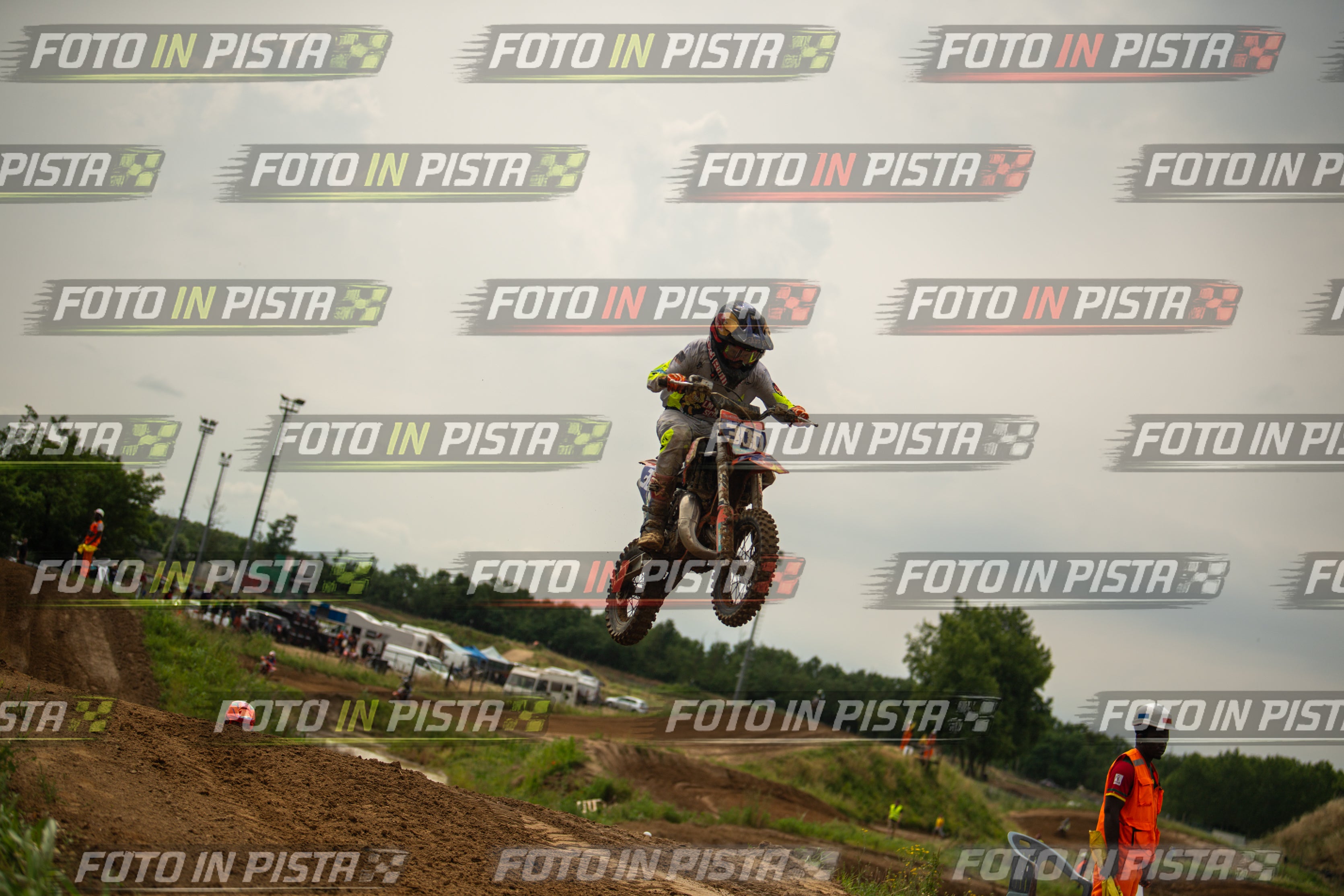 Scatto #18 - Pilota Moto 300 - MOTORNEXT.020626.MINICROSS65water