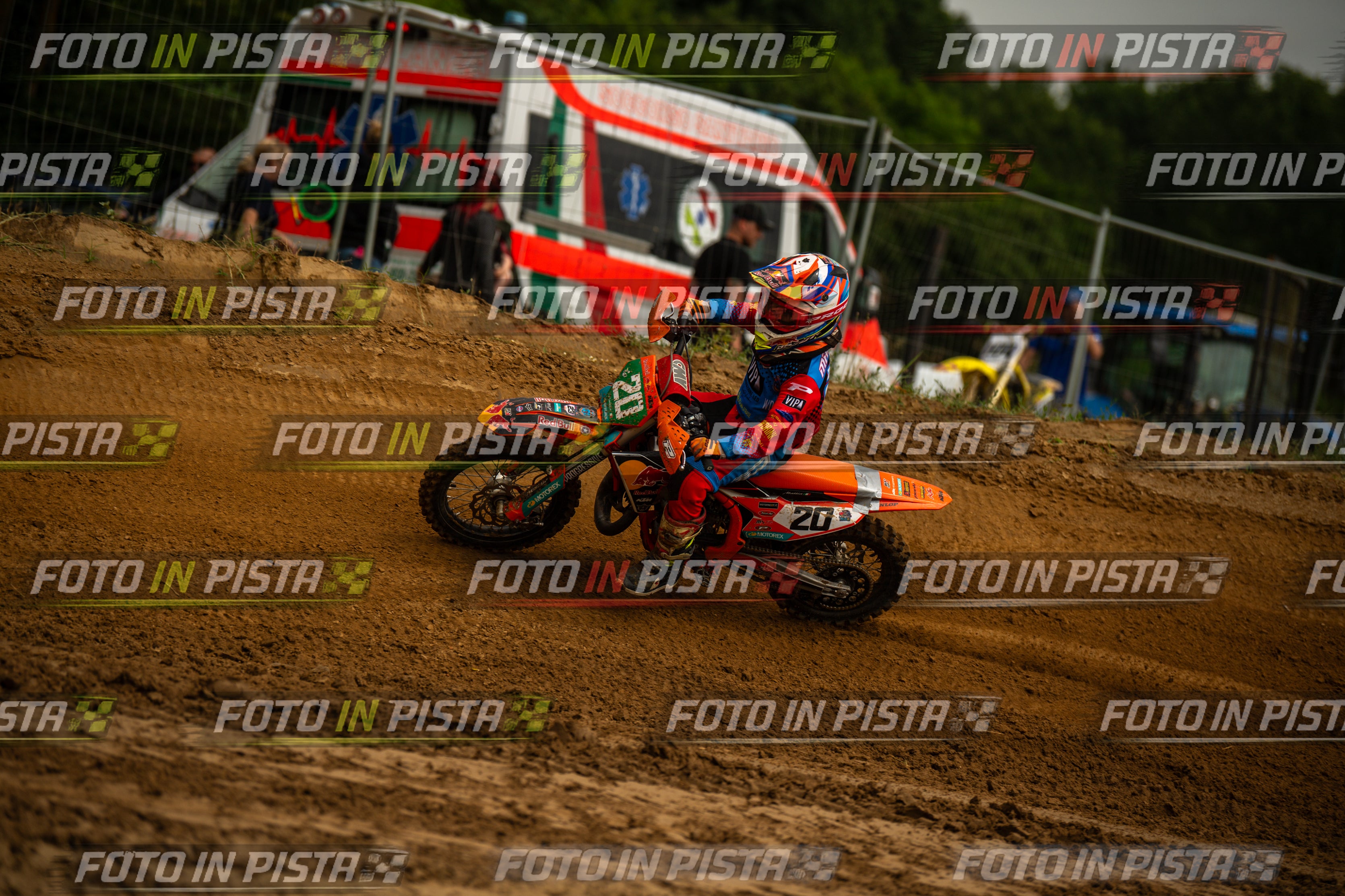 Scatto #247 - Pilota Moto 20 - MOTORNEXT.020626.MINICROSS65water