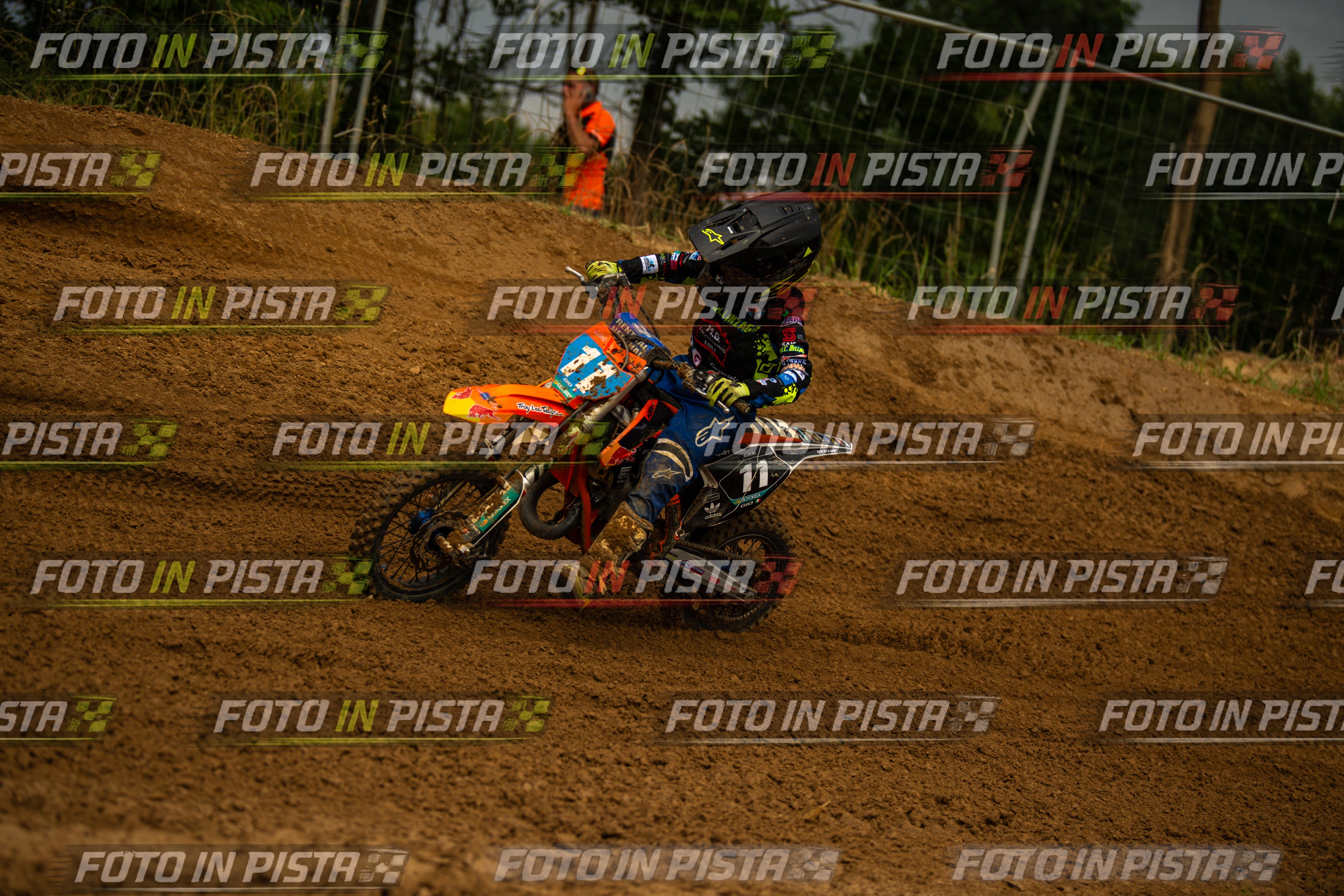 Scatto #260 - Pilota Moto 11 - MOTORNEXT.020626.MINICROSS65water