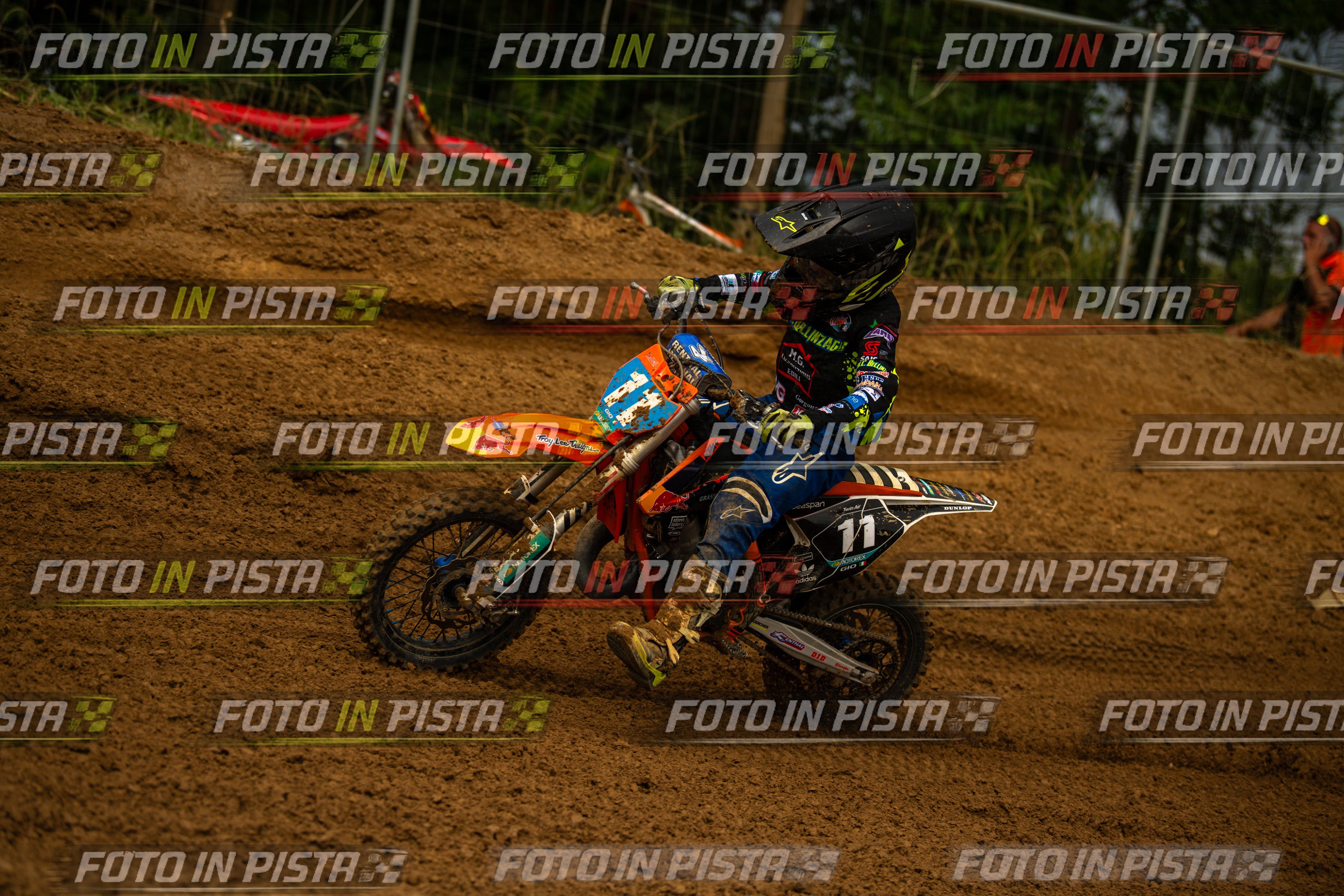 Scatto #263 - Pilota Moto 11 - MOTORNEXT.020626.MINICROSS65water