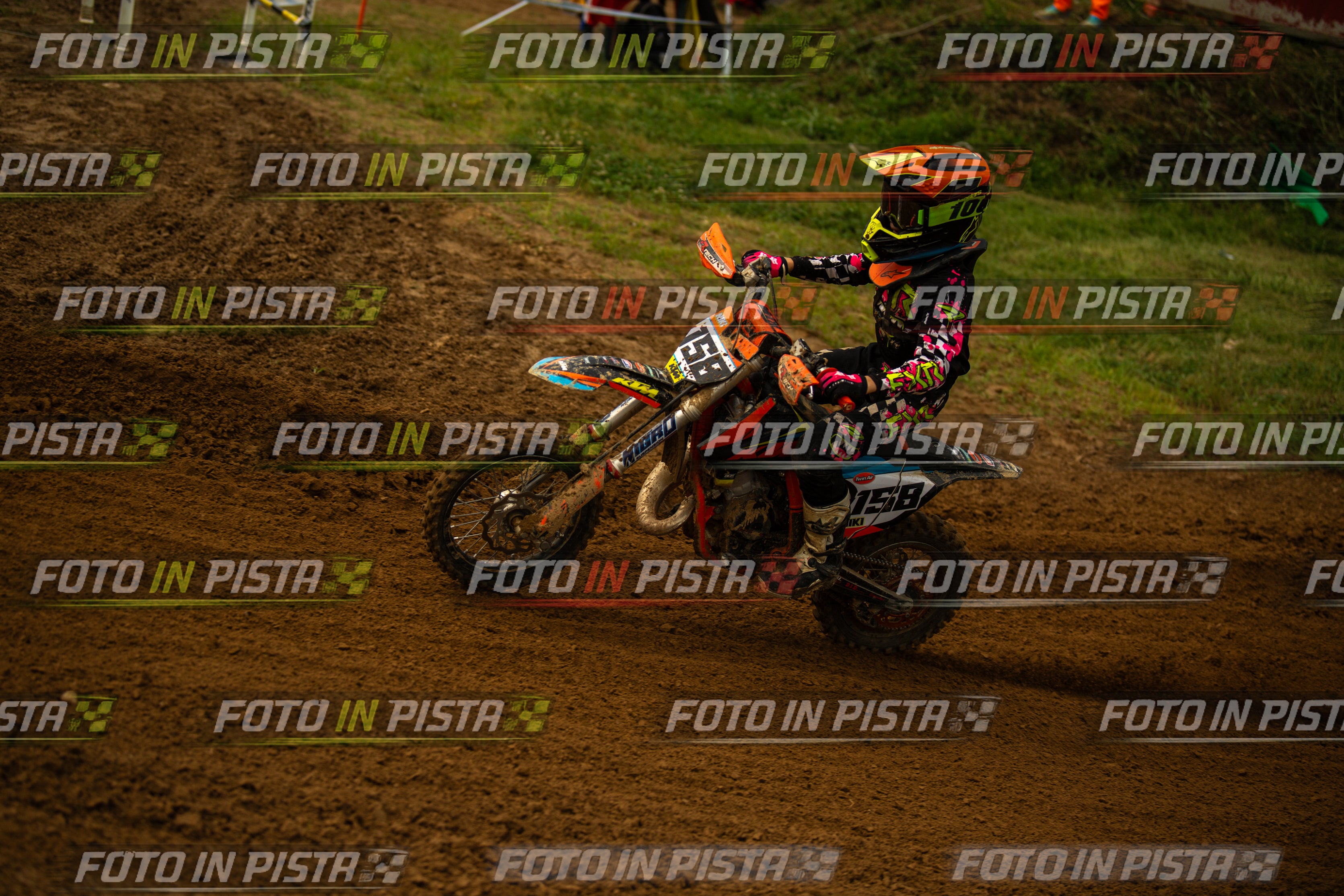 Scatto #279 - Pilota Moto 158 - MOTORNEXT.020626.MINICROSS65water