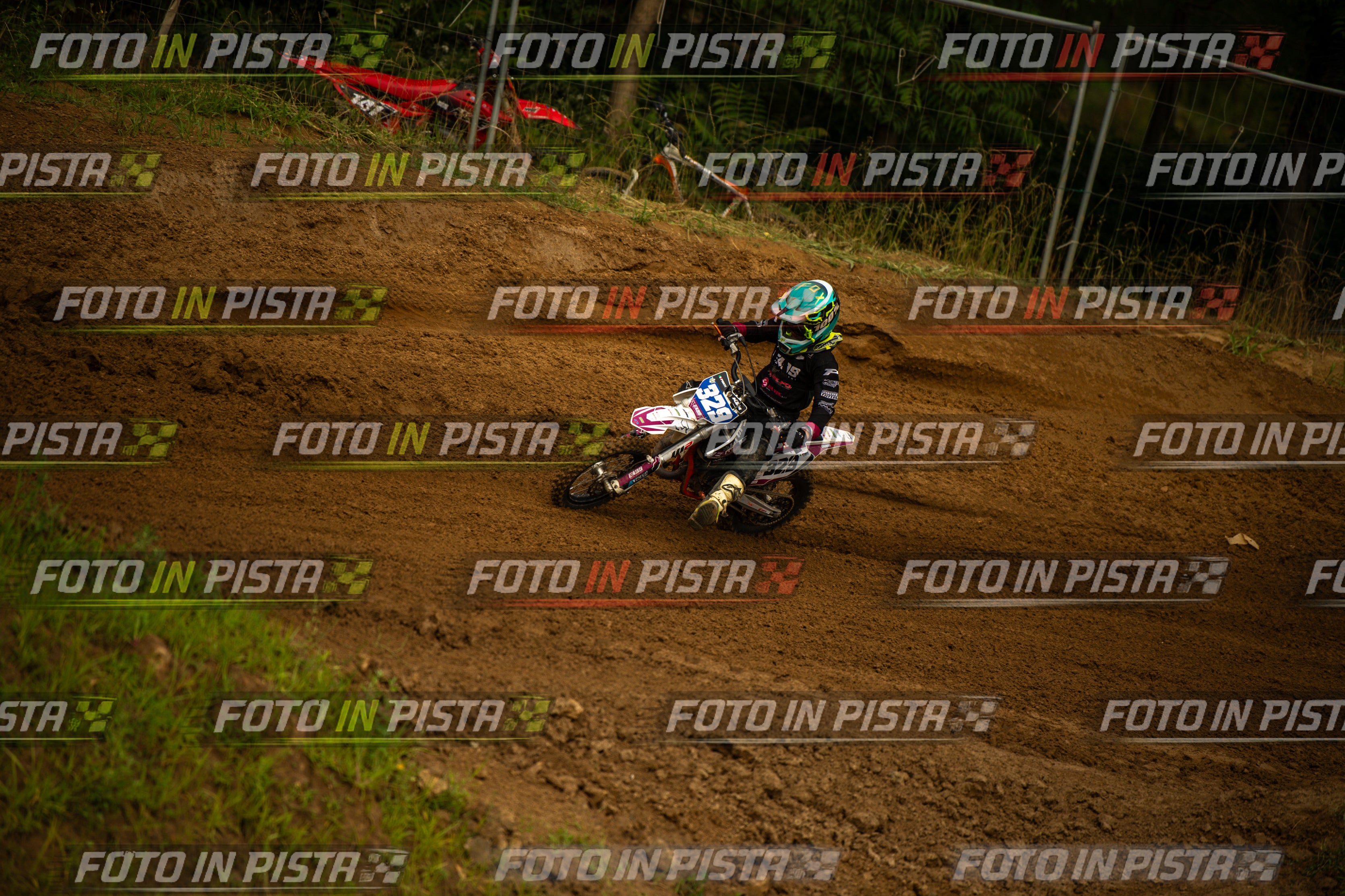 Scatto #295 - Pilota Moto 329 - MOTORNEXT.020626.MINICROSS65water