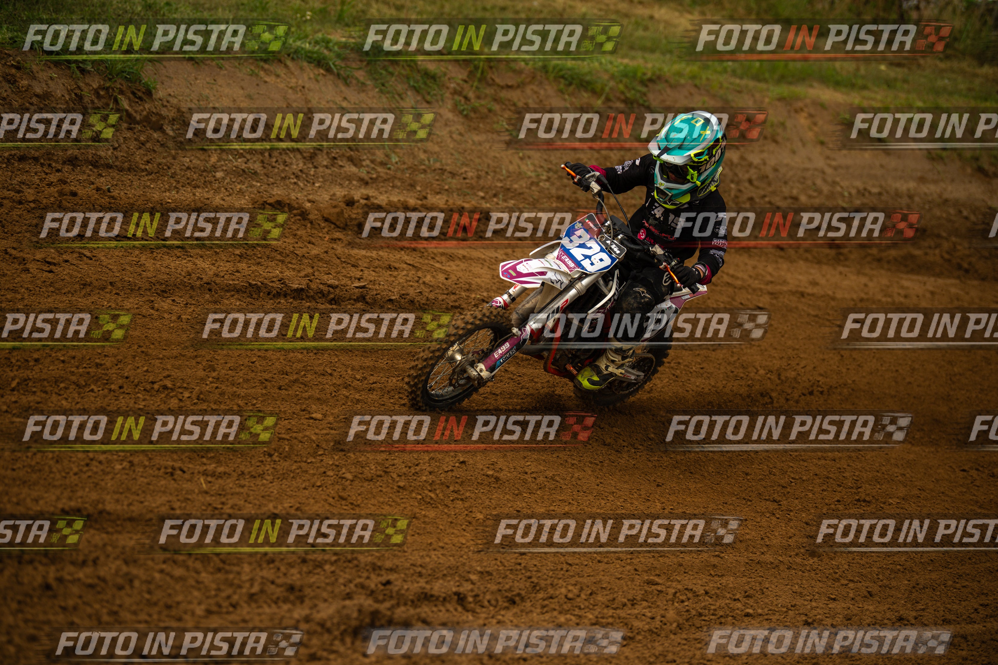 Scatto #302 - Pilota Moto 329 - MOTORNEXT.020626.MINICROSS65water