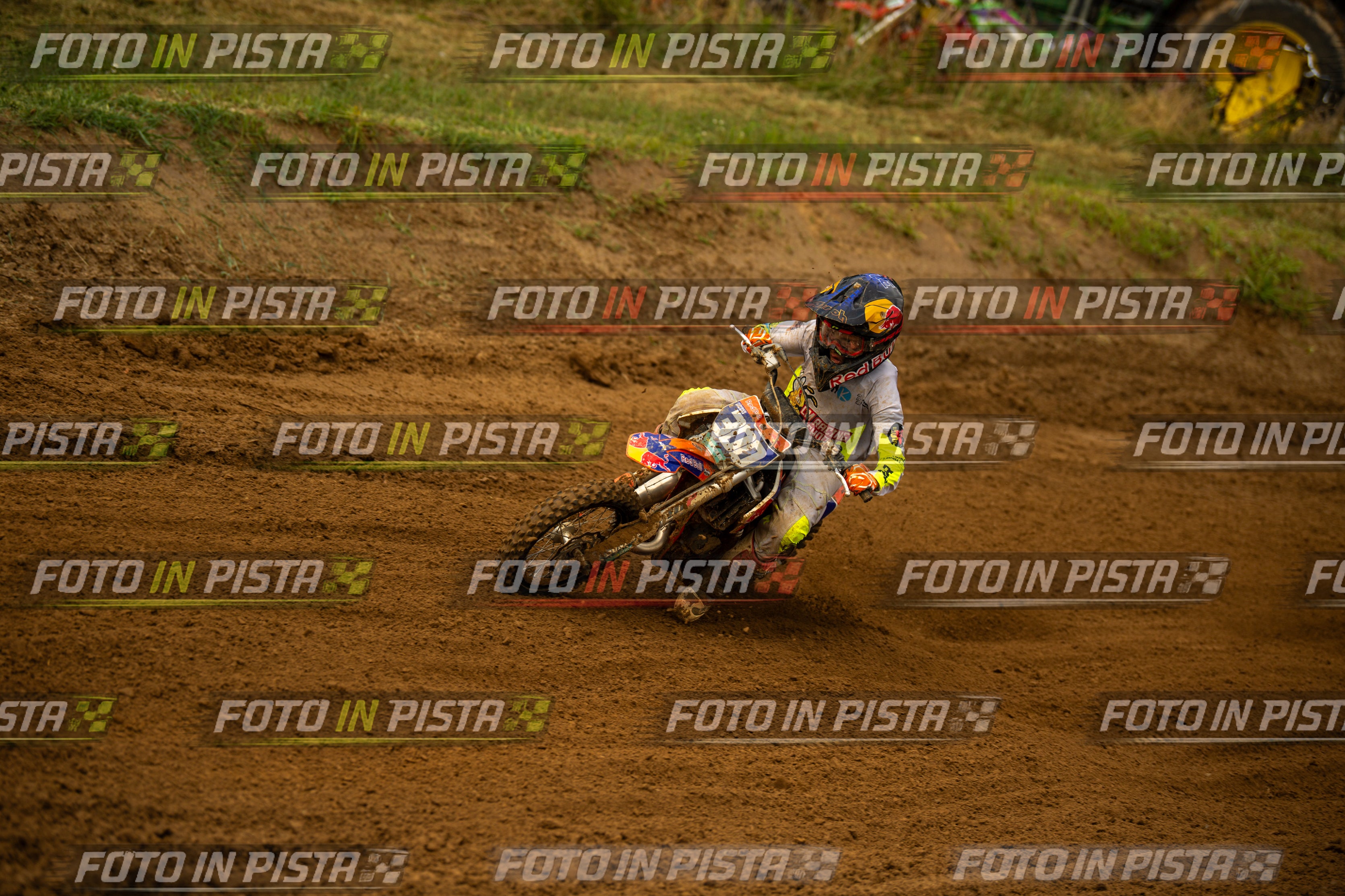 Scatto #320 - Pilota Moto 300 - MOTORNEXT.020626.MINICROSS65water