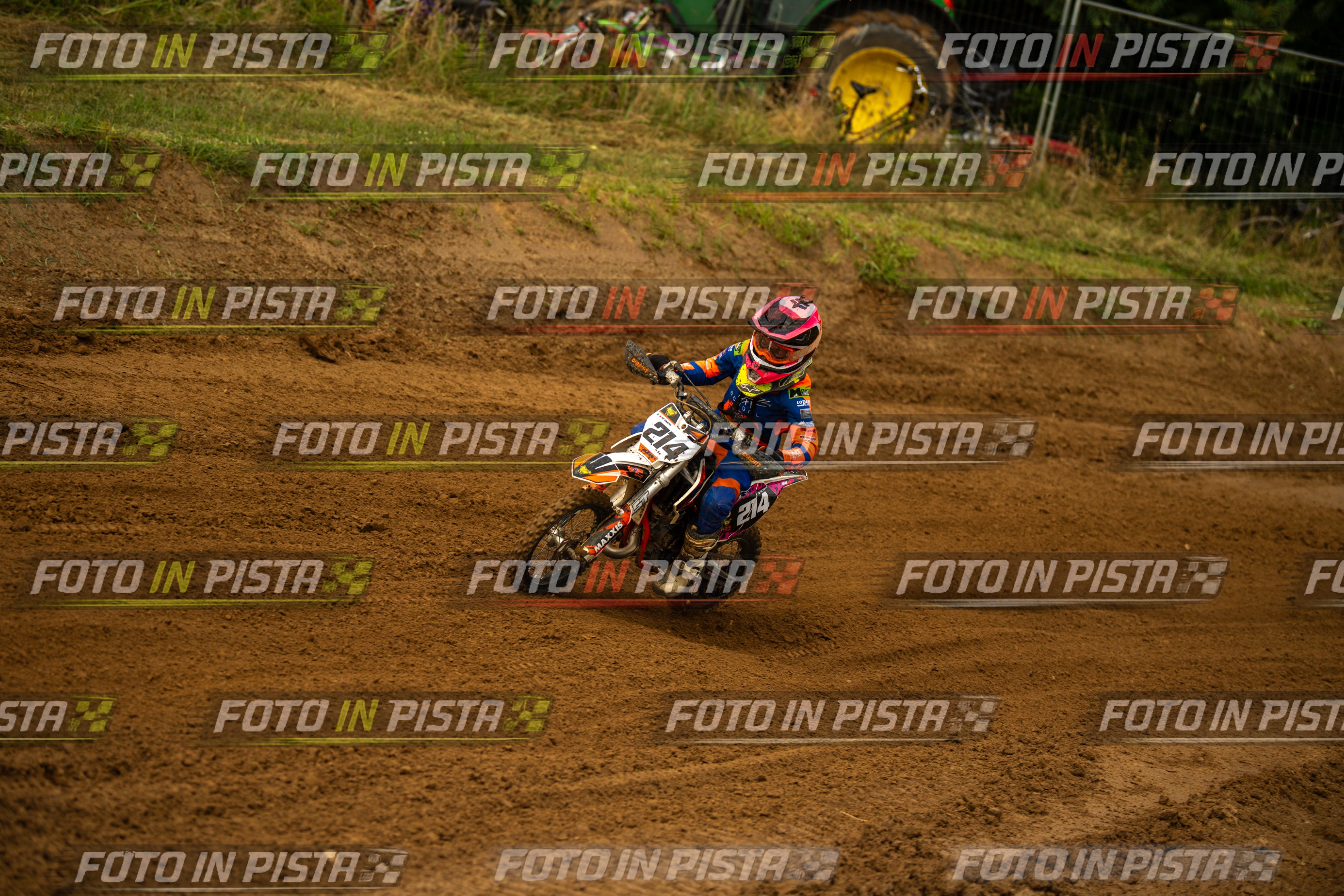 Scatto #331 - Pilota Moto 214 - MOTORNEXT.020626.MINICROSS65water