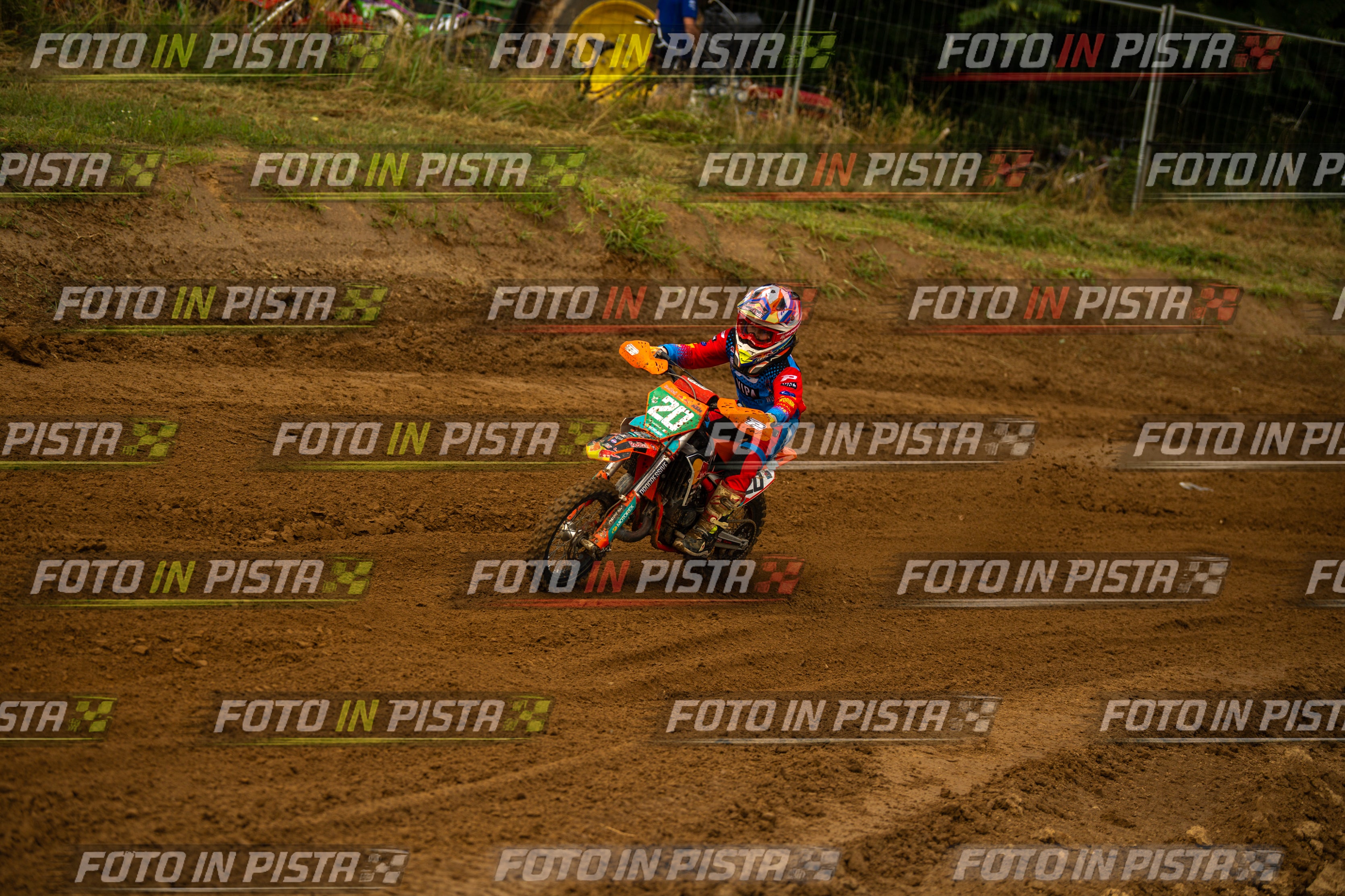 Scatto #355 - Pilota Moto 20 - MOTORNEXT.020626.MINICROSS65water