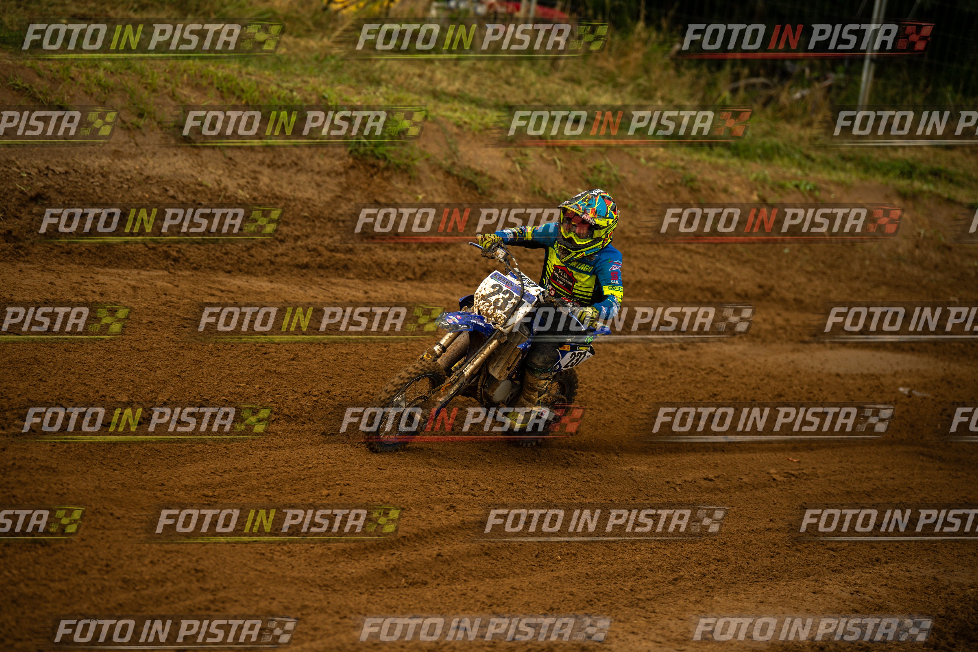 Scatto #371 - Pilota Moto 237 - MOTORNEXT.020626.MINICROSS65water